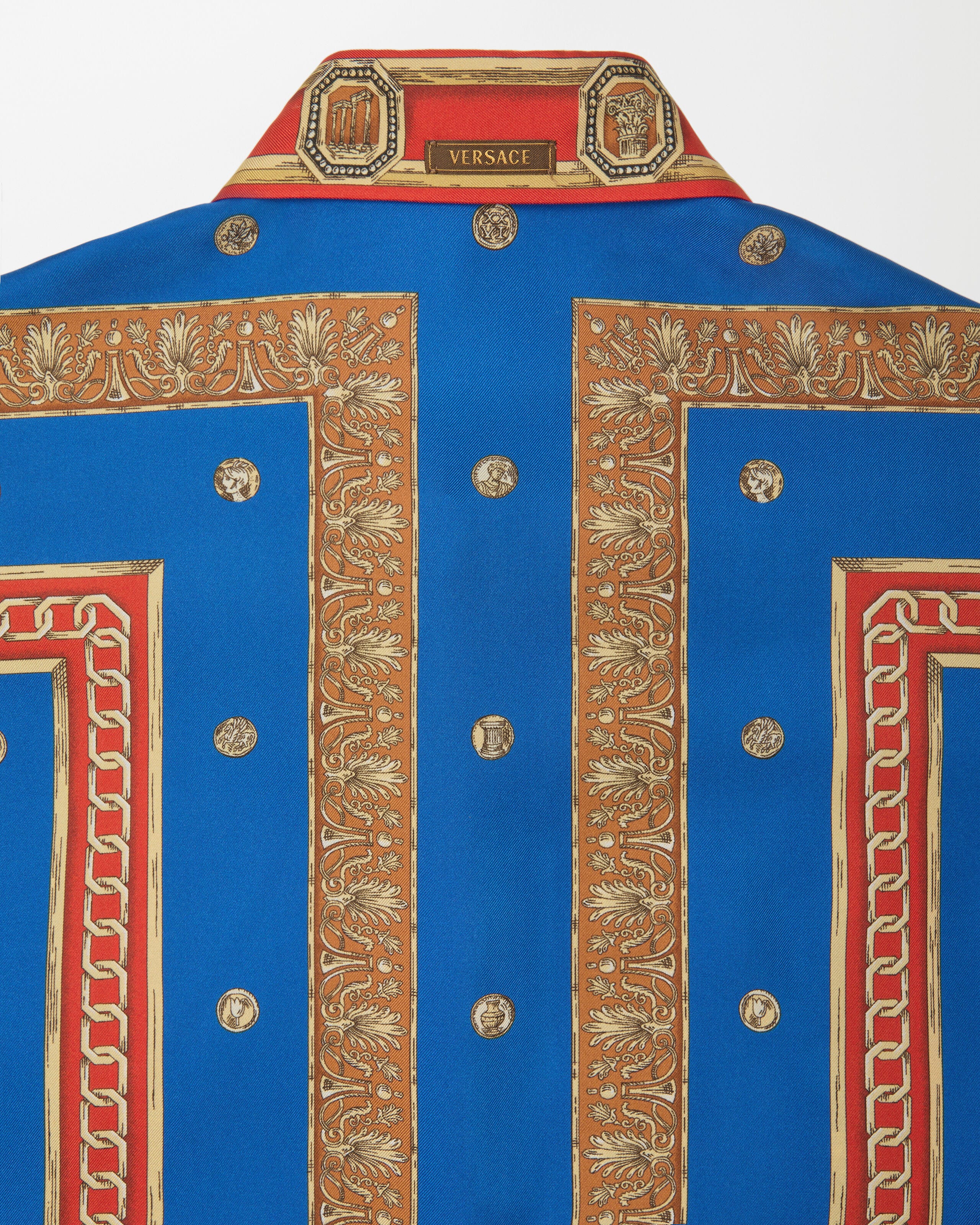 VERSACE