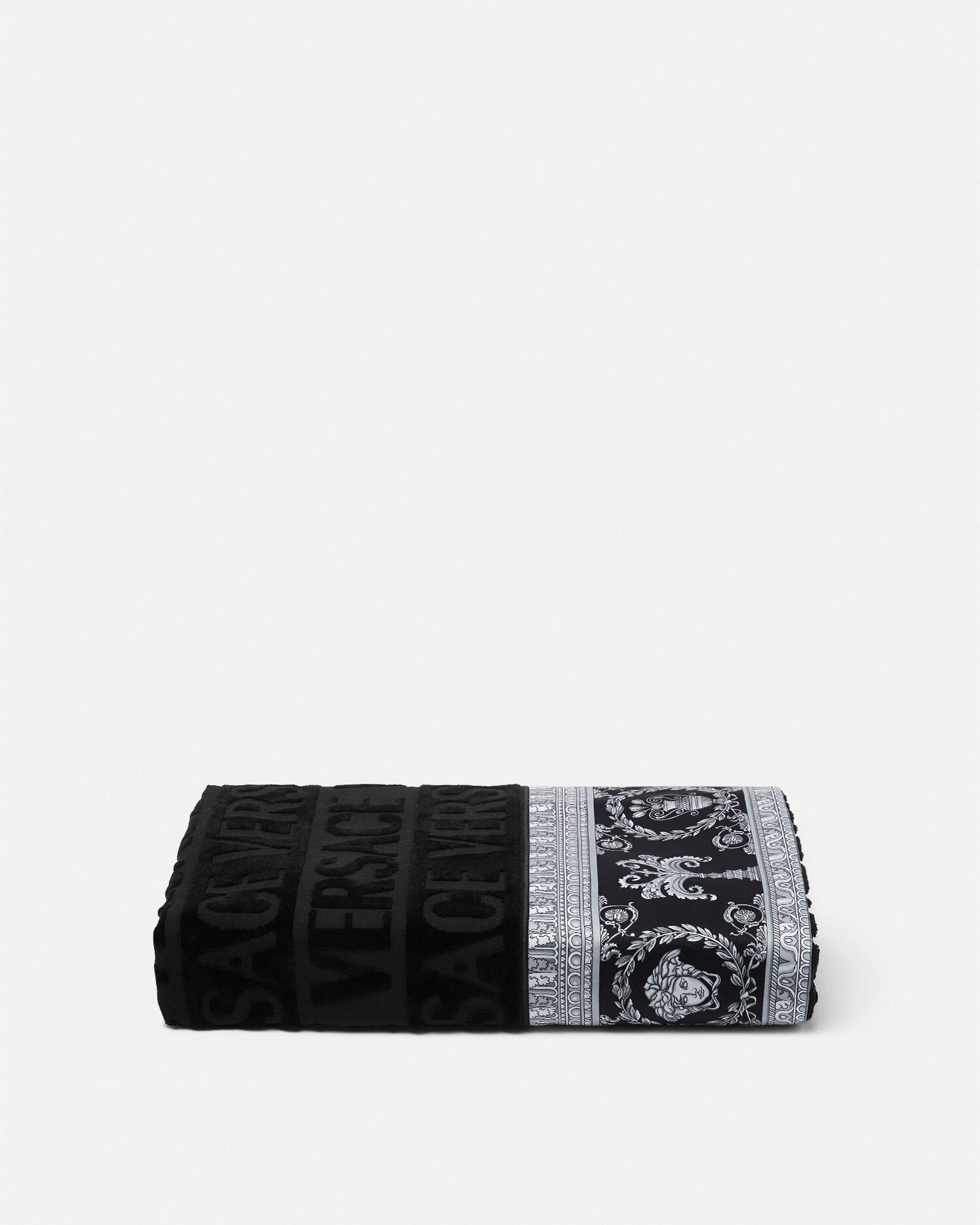 I Baroque Bath Towel