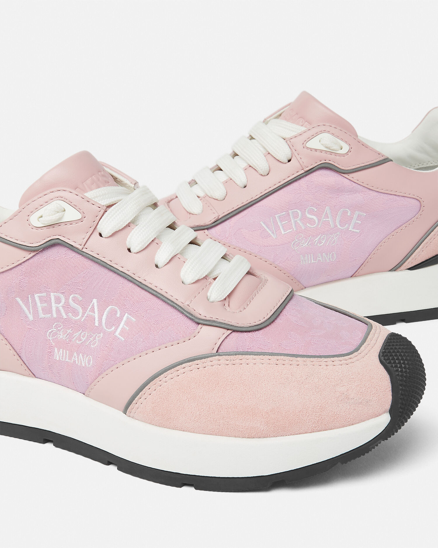 Versace hotsell pink sneakers