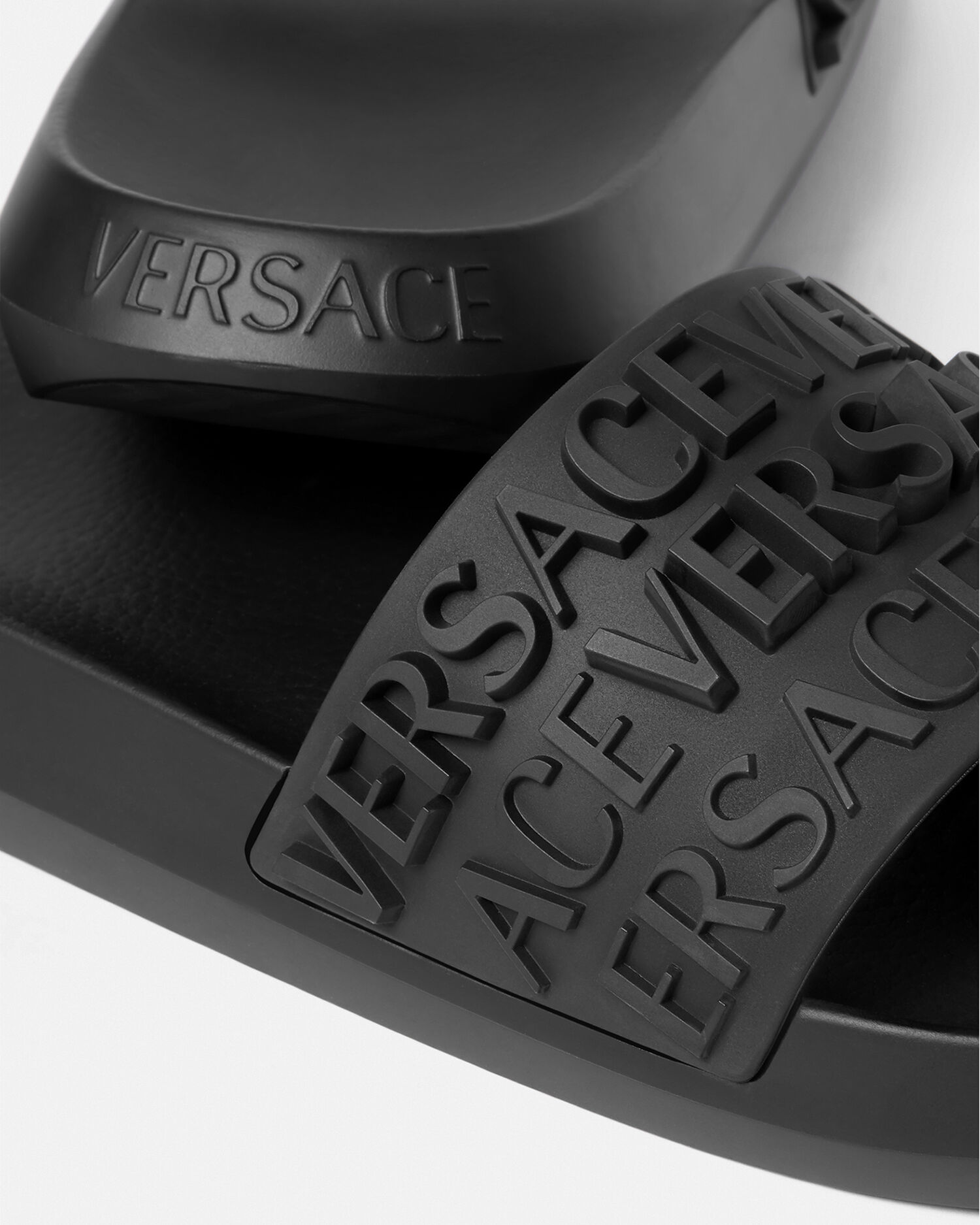 Versace shop logo slides
