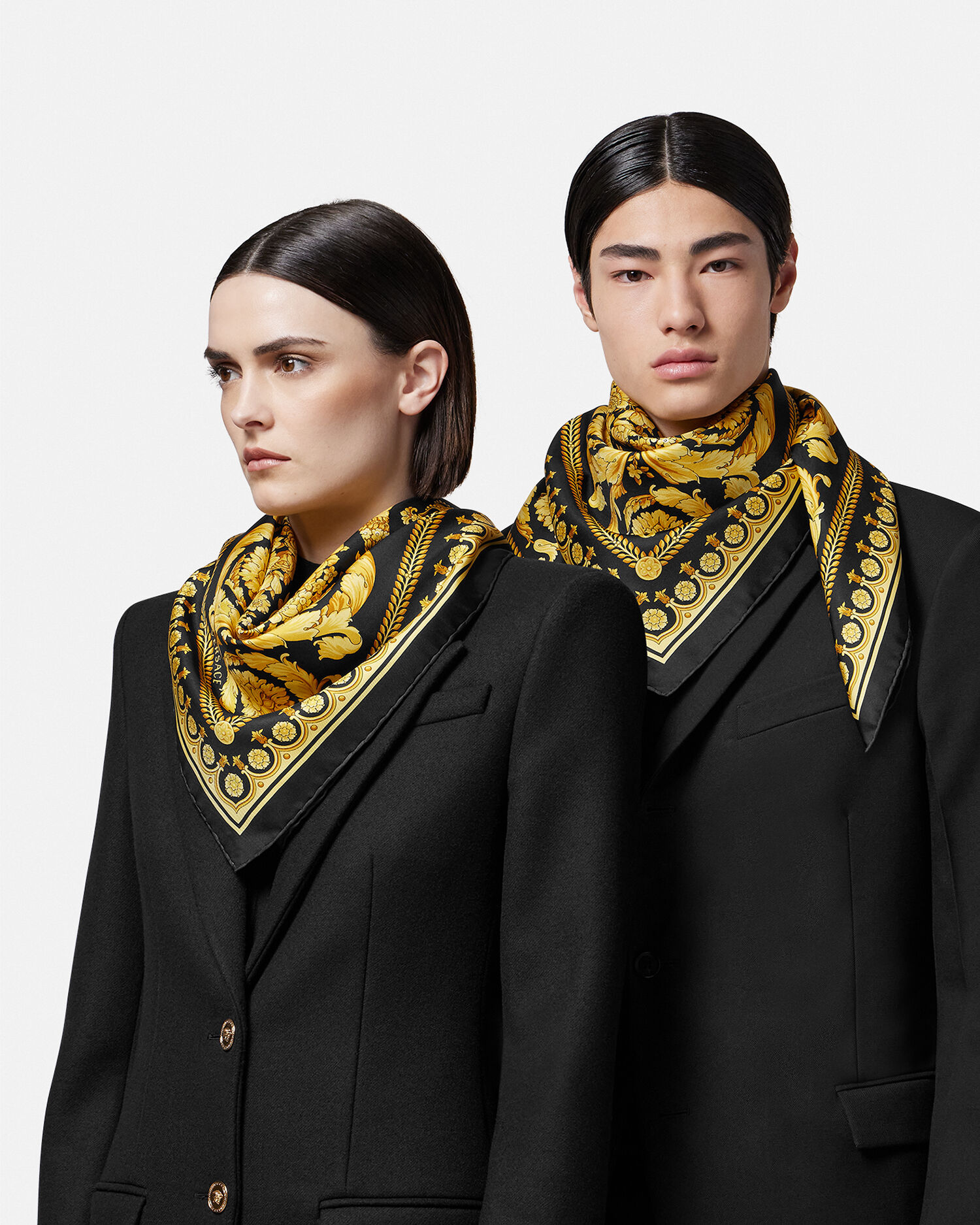 Barocco Large Silk Foulard 90 cm