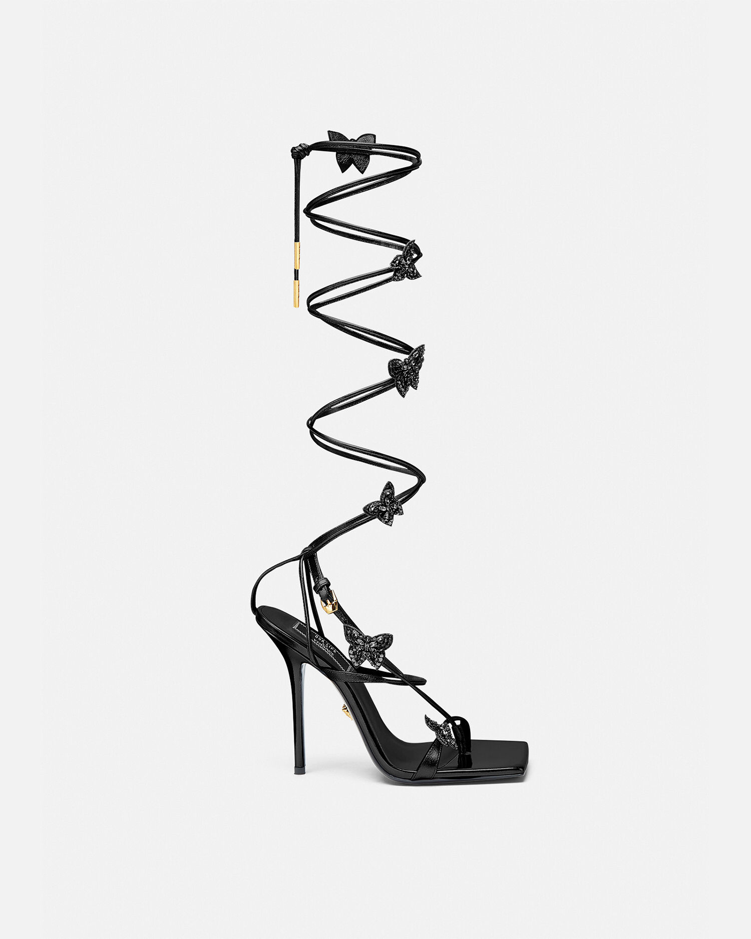 Sandalias store con mariposas