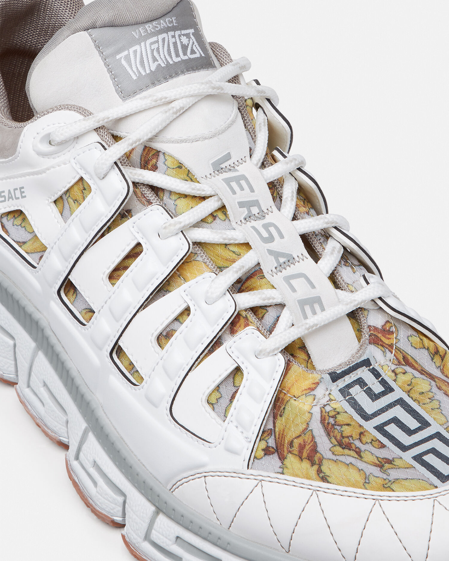 Versace basket 2025