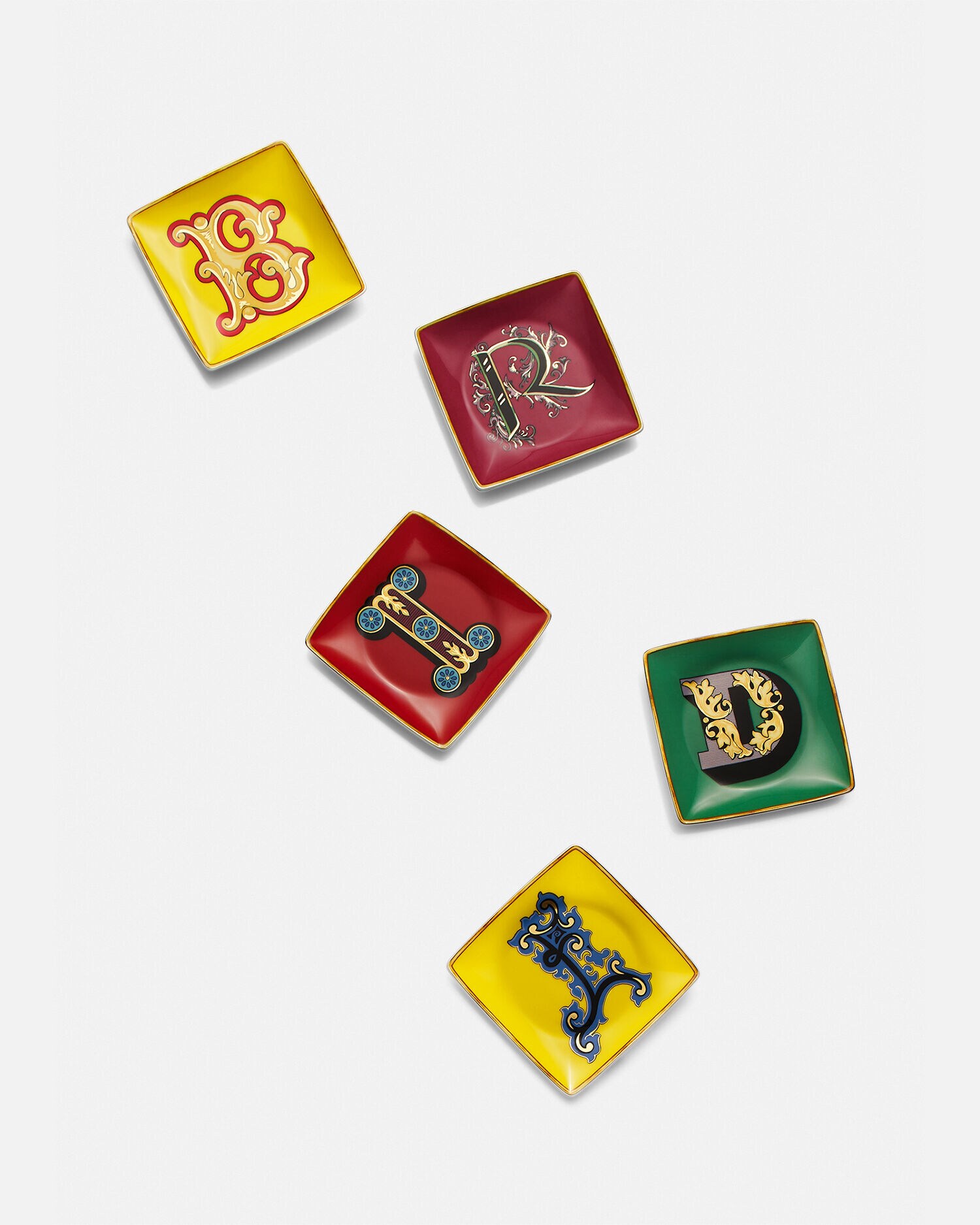 Versace Alphabet D Square Plate 12 cm Print | VERSACE US