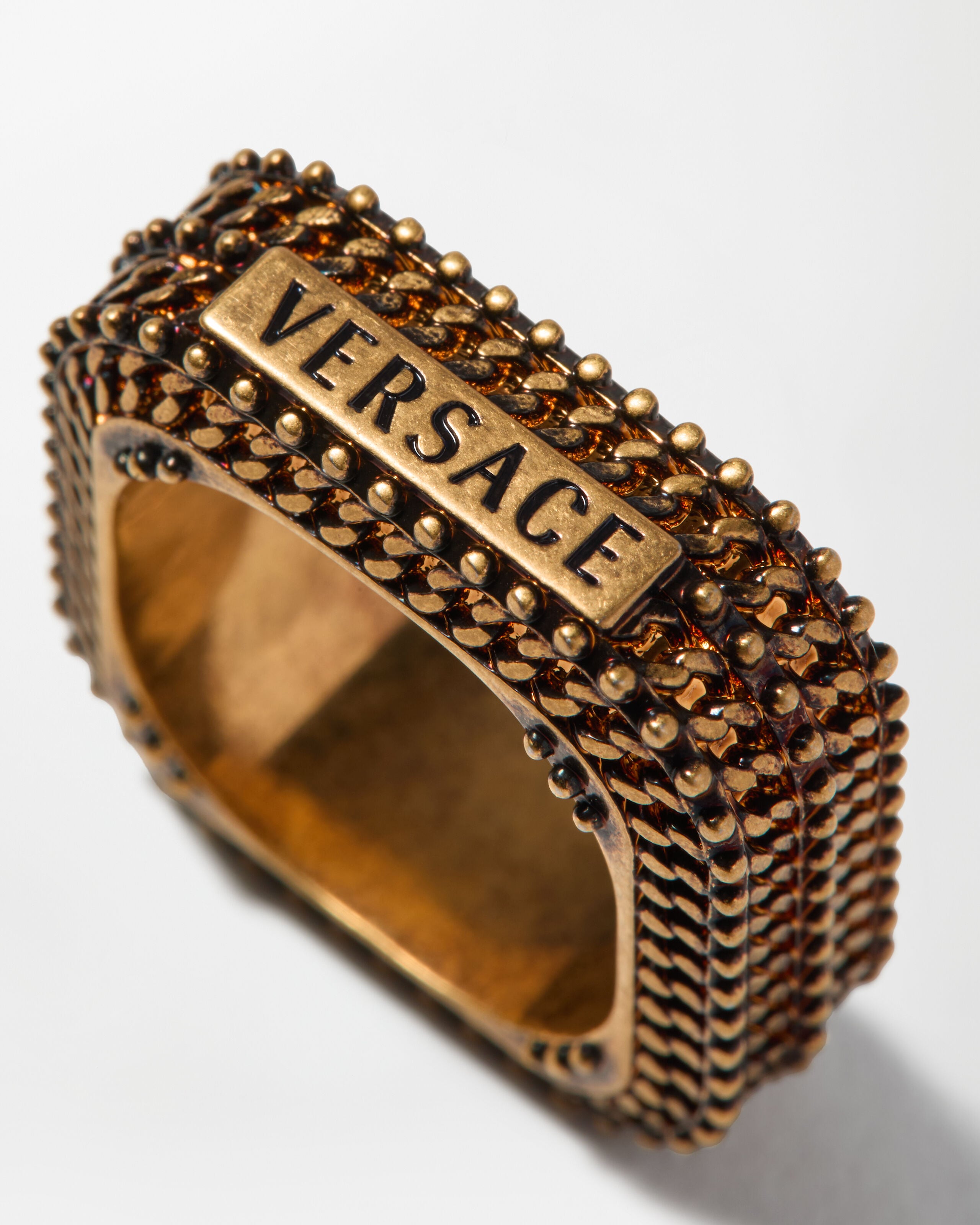 VERSACE