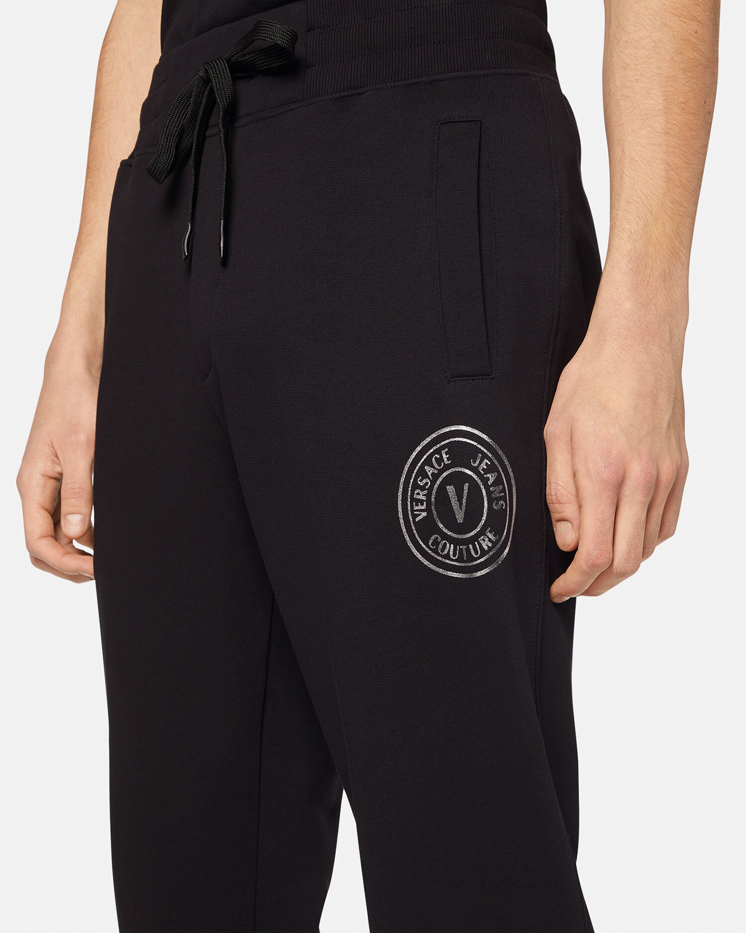 Survetement versace deals jeans