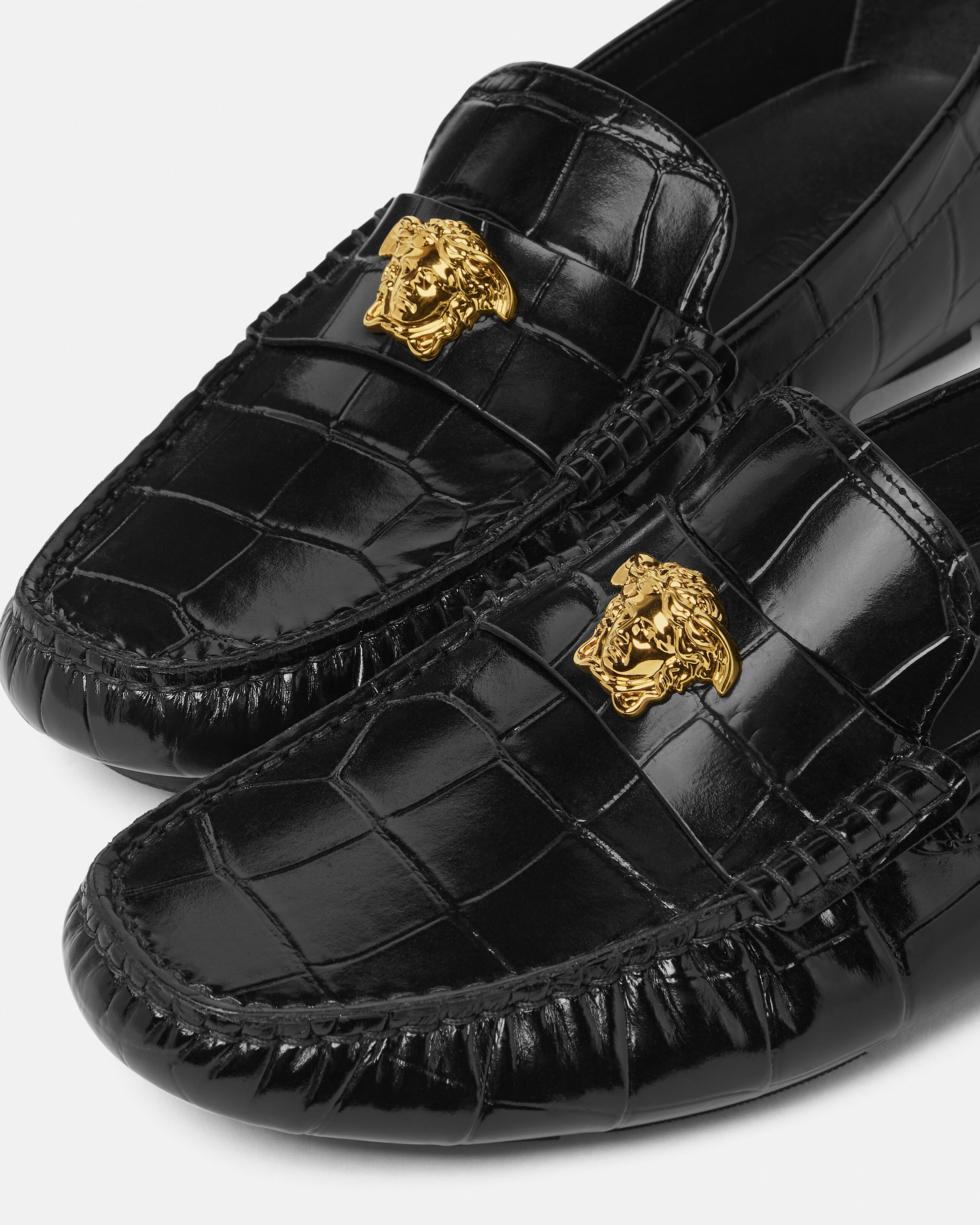 Medusa Leather Driver Shoes Black,Gold | VERSACE US