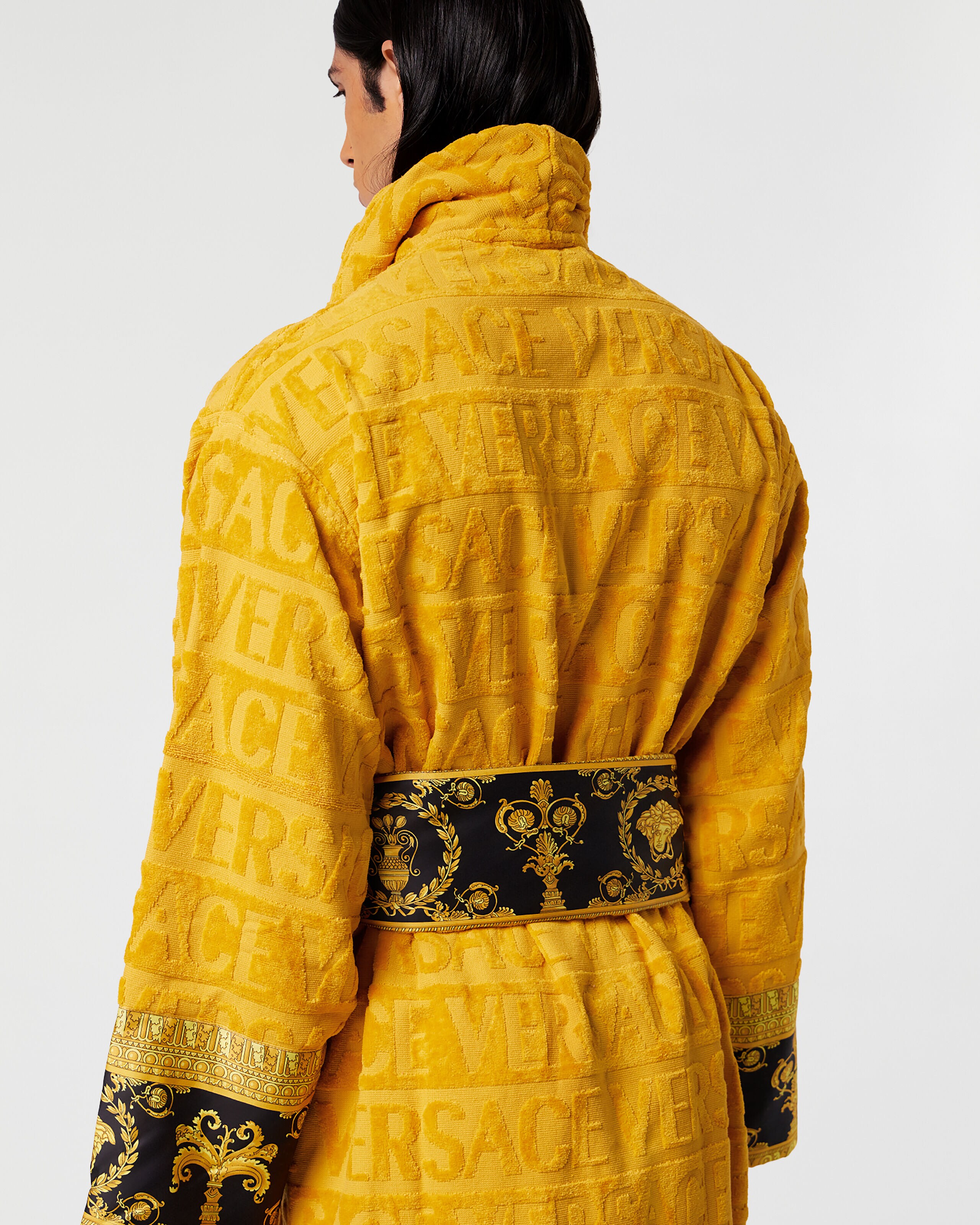 I ♡ Baroque Bathrobe Yellow | VERSACE