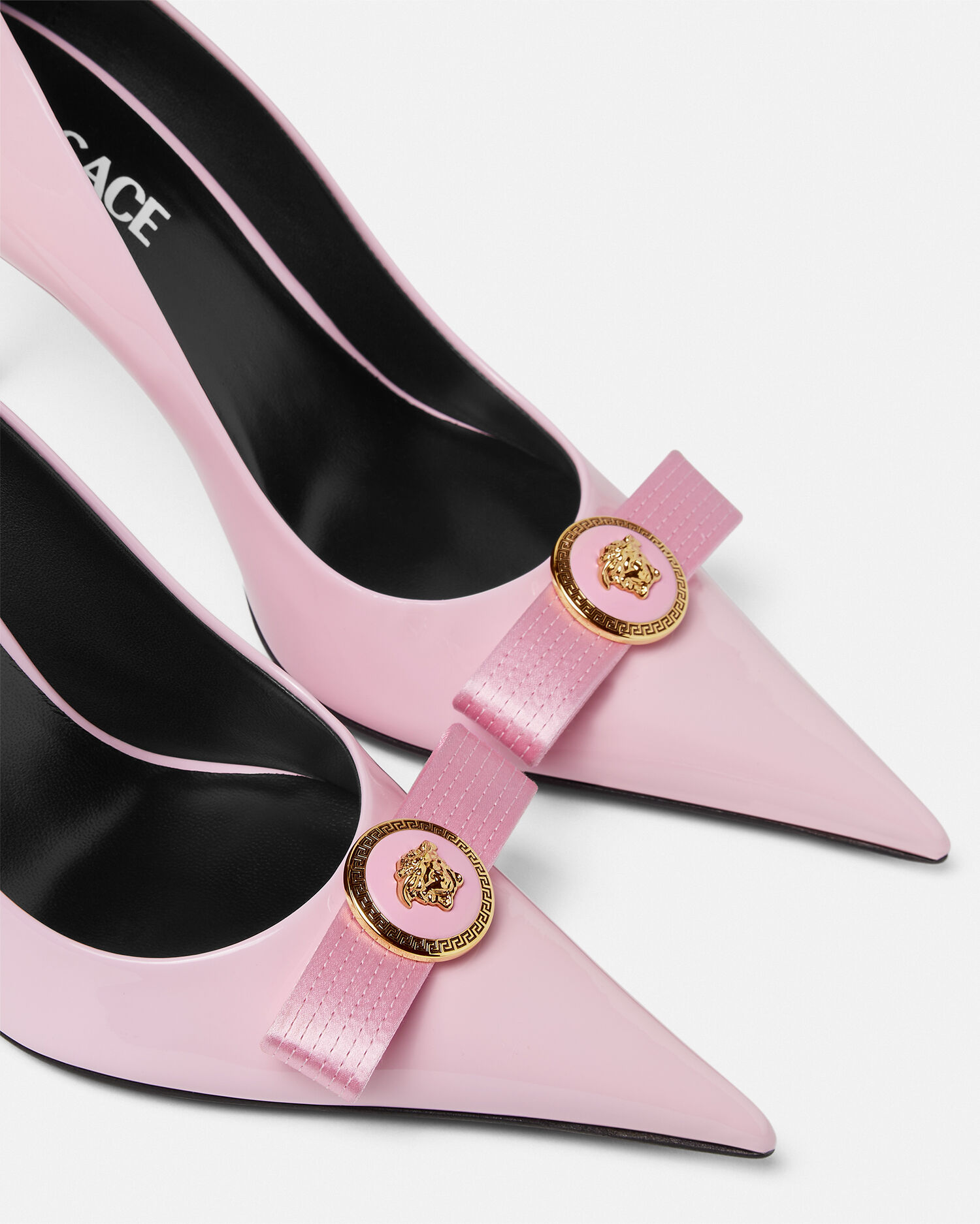 Pink hotsell versace pumps