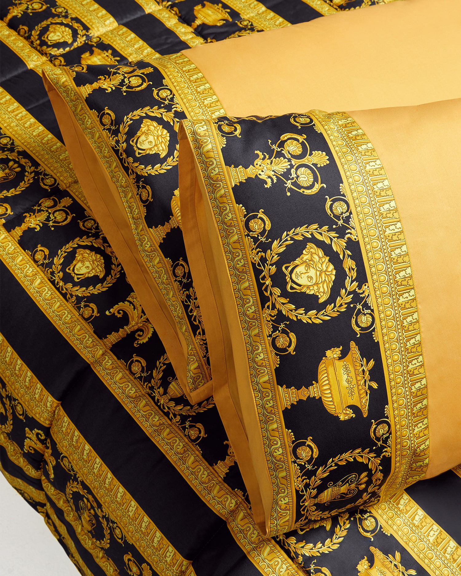 soie.silk1016ページ♡⃜ I ♡ Baroque Full/Queen Pillowcase Set Black,Print | VERSACE US