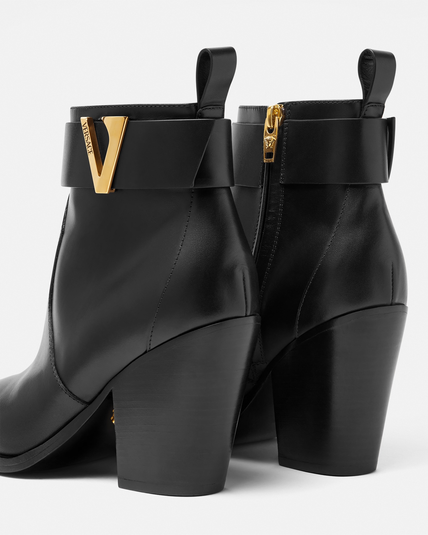 V Leather Ankle Boots 85 mm