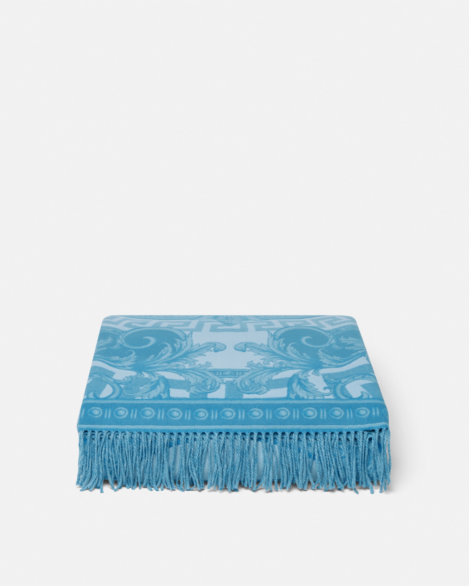 Versace La Coupe Des Dieux Fringed Blanket In Blue