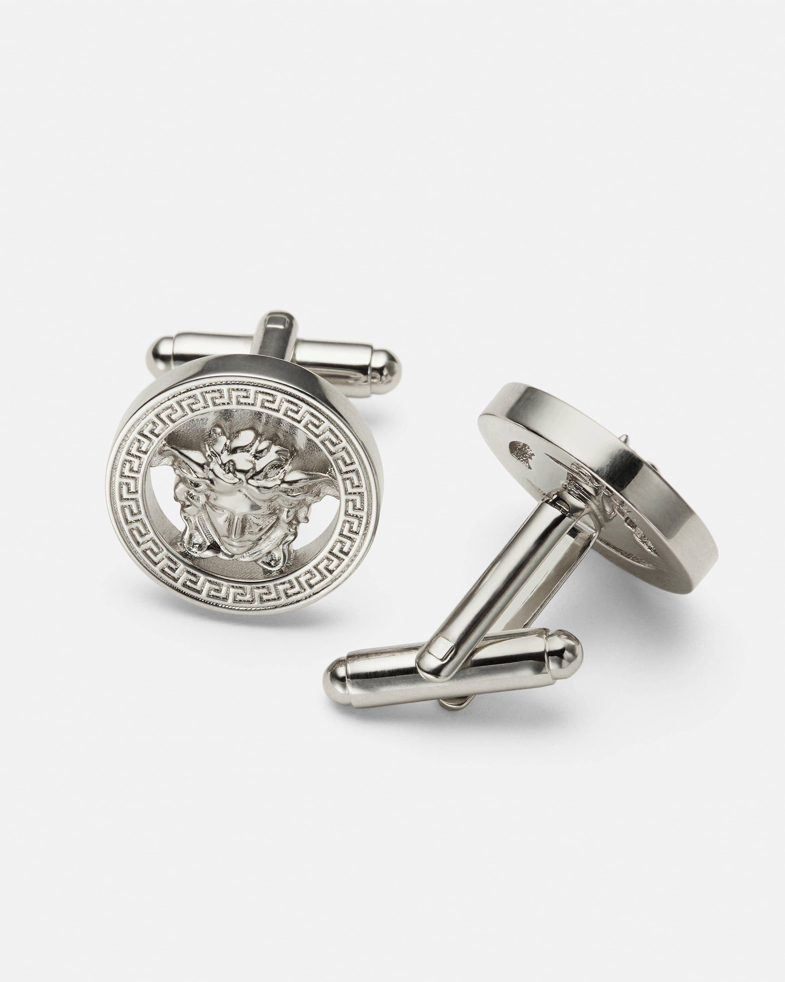 VERSACE　ヴェルサーチェ　メデューサ　カフス／ボタン　41762 VERSACE ヴェルサーチェ メデューサ カフス／ボタン 41762 - メルカリ