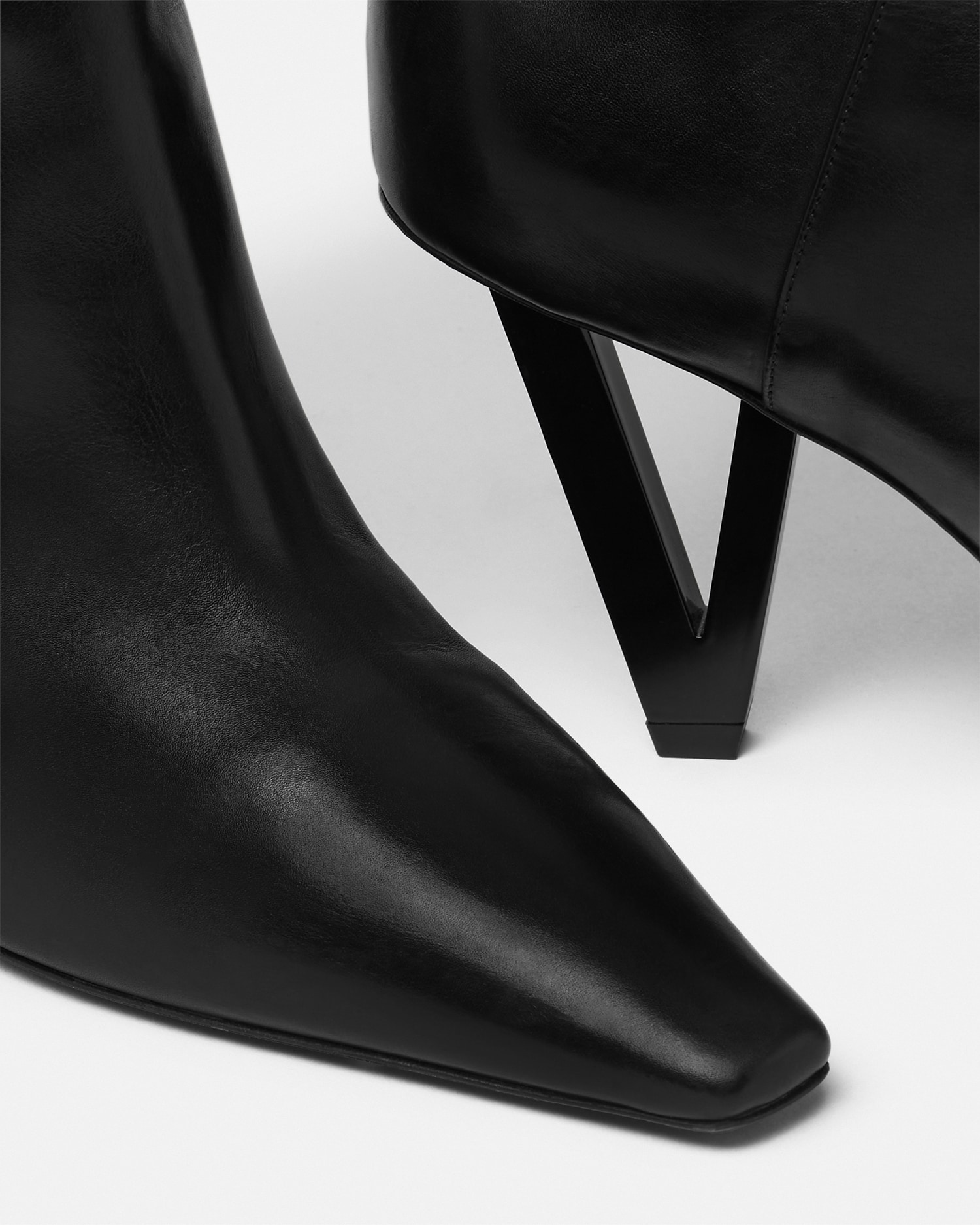 V2025 Leather Boots 85 mm
