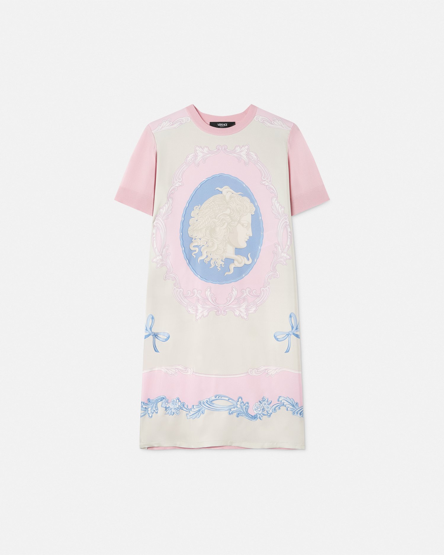 Versace Robe Polo Cameo En Laine Avec Foulard En Soie In Rose Clair