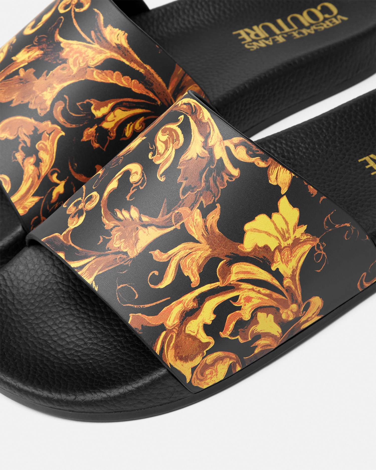 Porcelain Barocco Shelly Sliders
