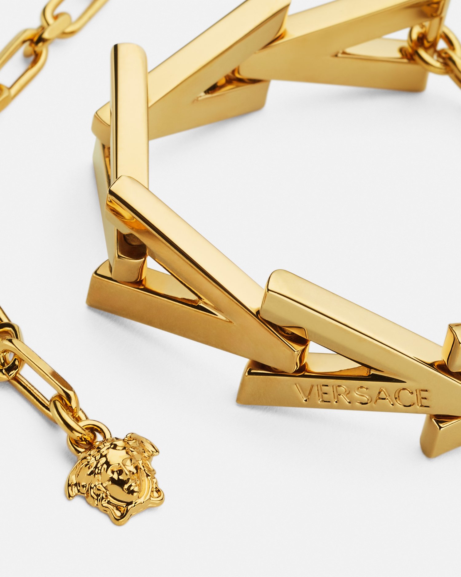 V2025 Fashion Jewellery