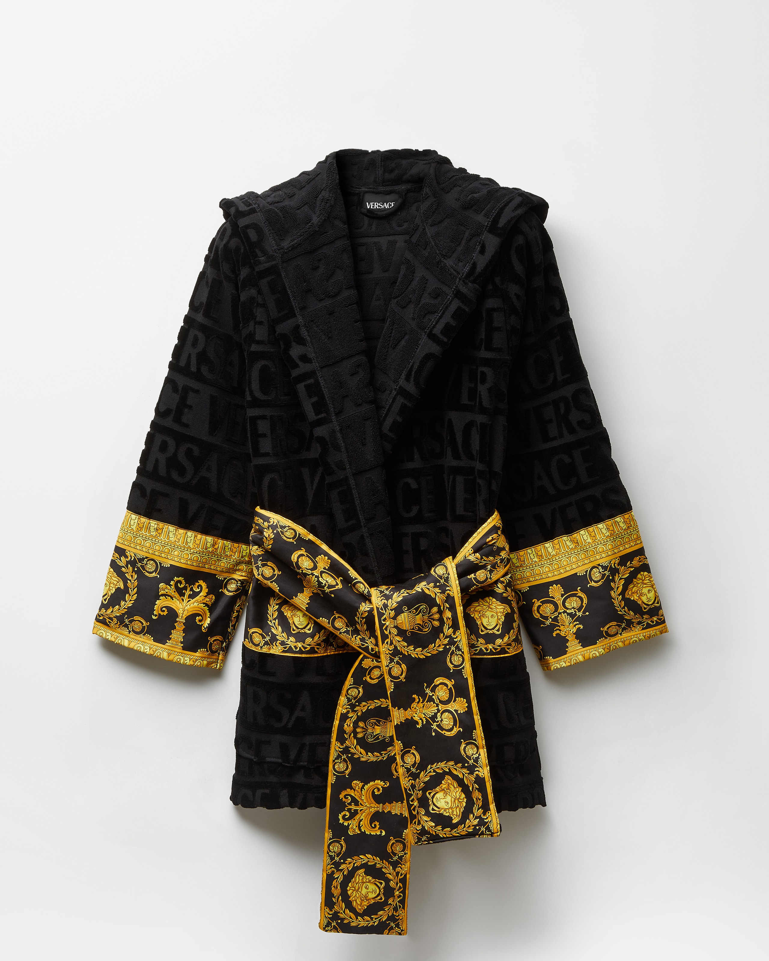 I ♡ Baroque Short Bathrobe Black | VERSACE US