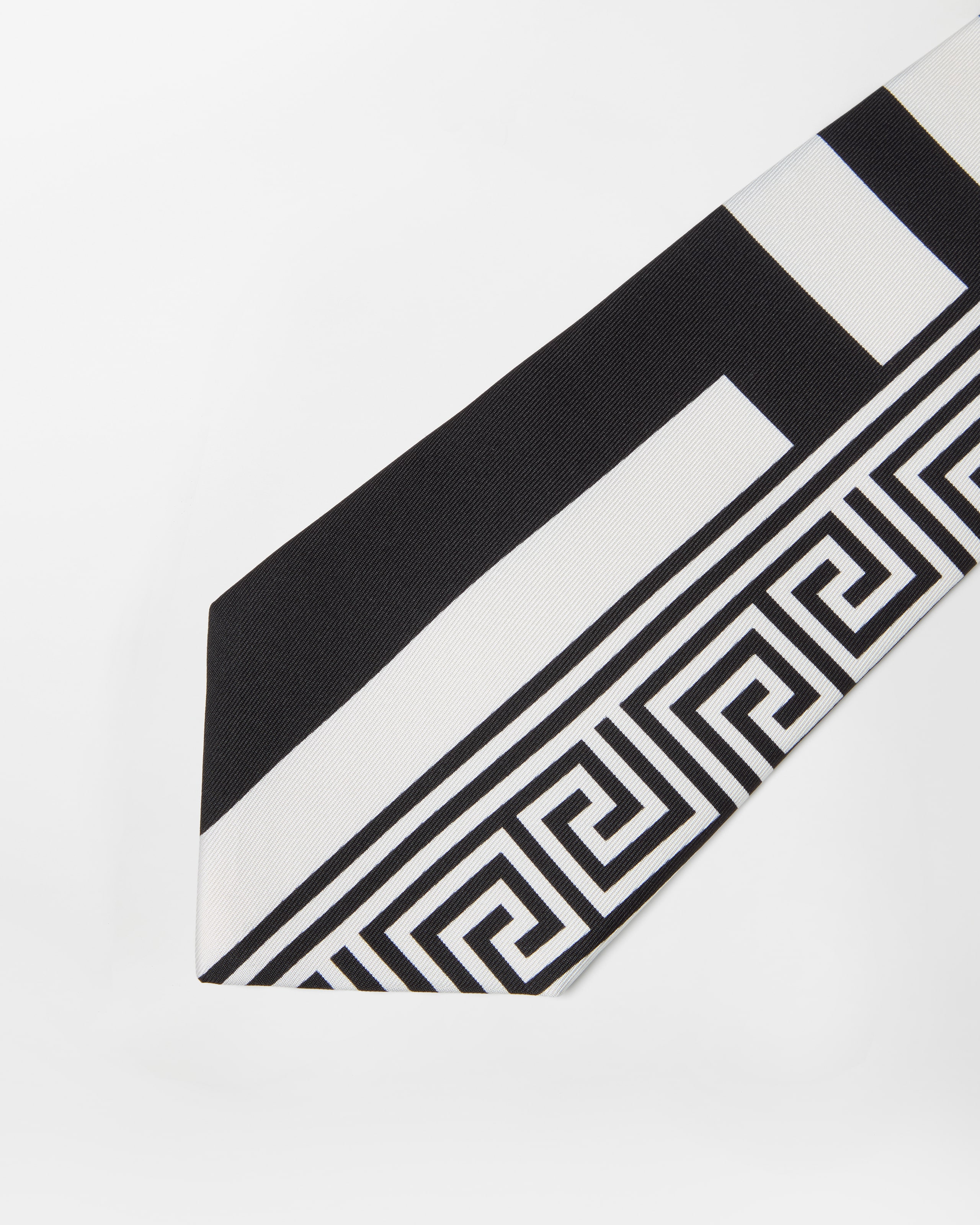 Versace Printed Silk Twill Tie In Black