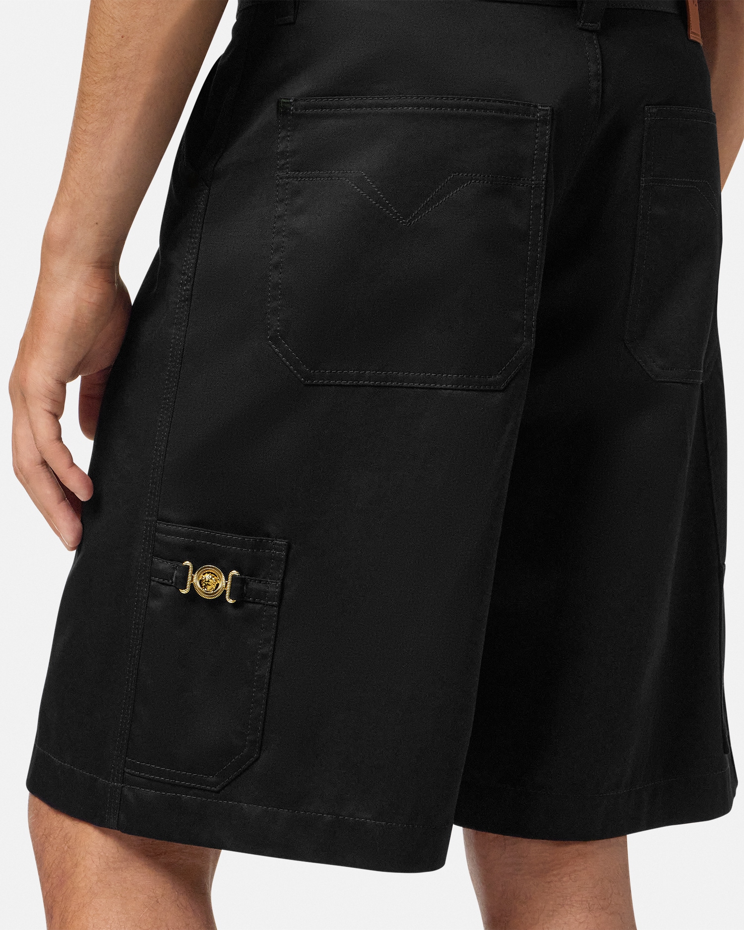 Gabardine Cargo Shorts