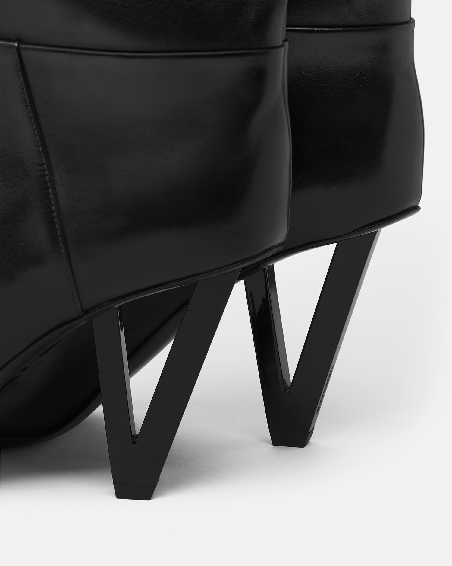 V2025 Leather Boots 85 mm