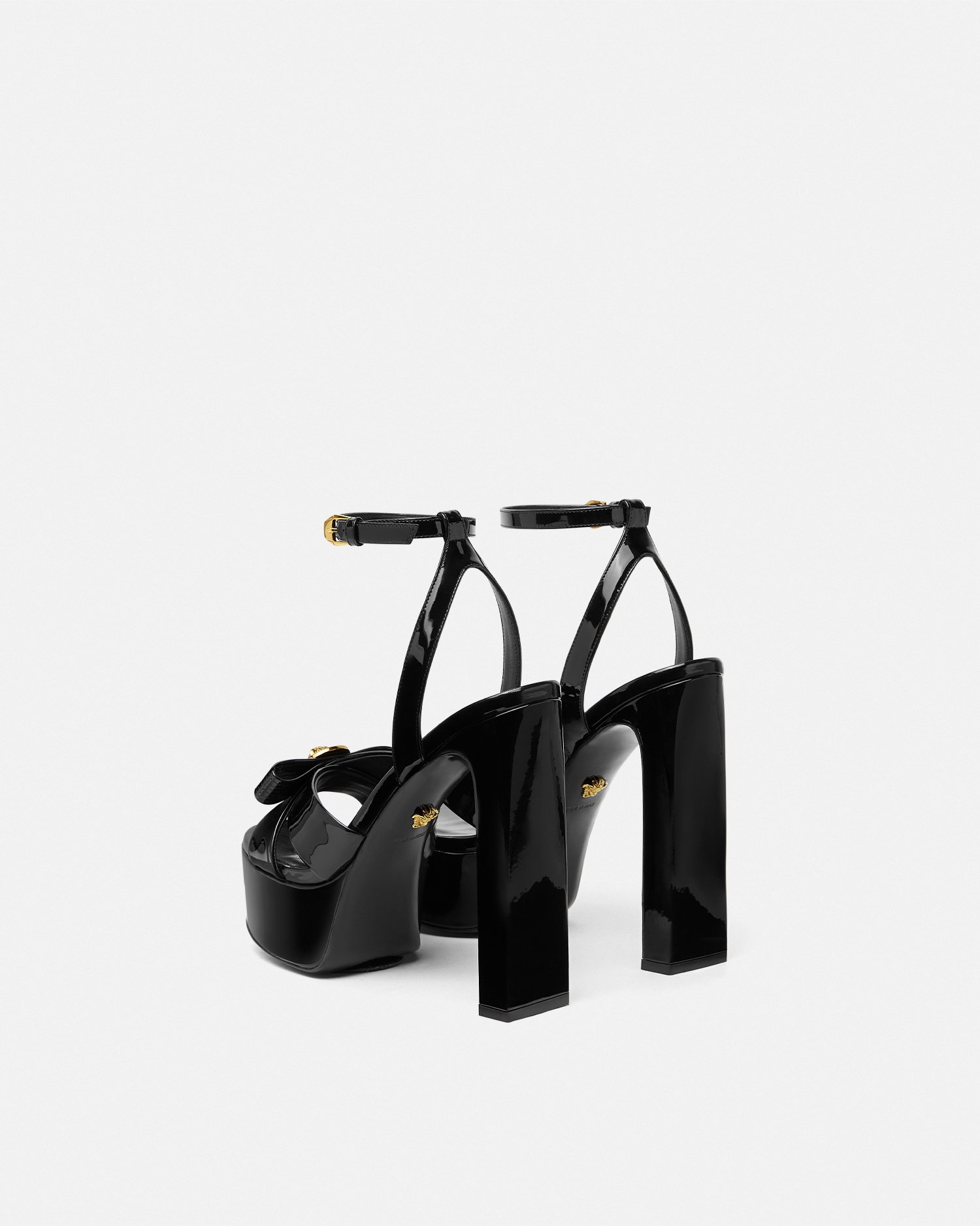 Gianni Ribbon Patent Sandals 140 mm