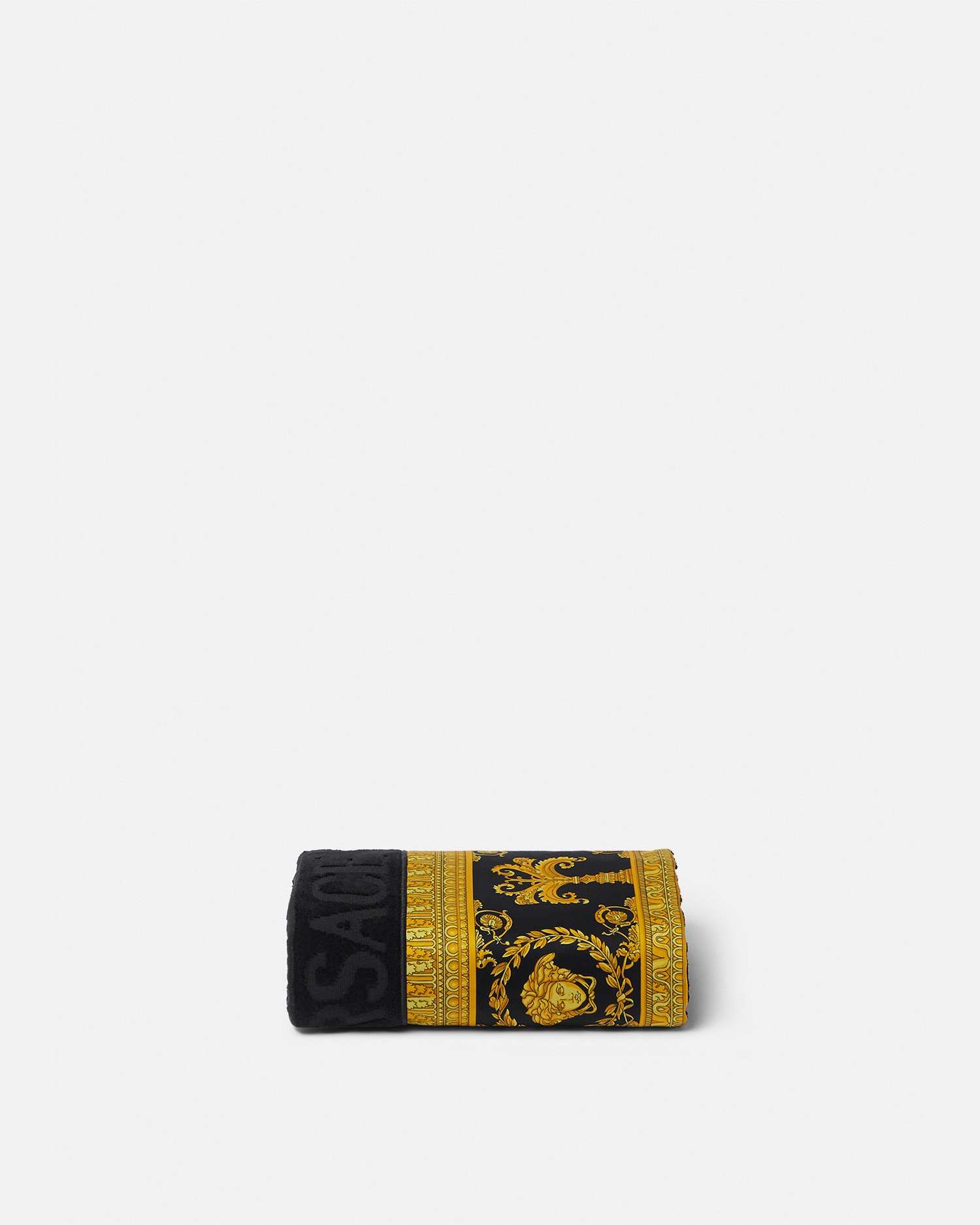 Versace I ♡ Baroque Hand Towel In Black