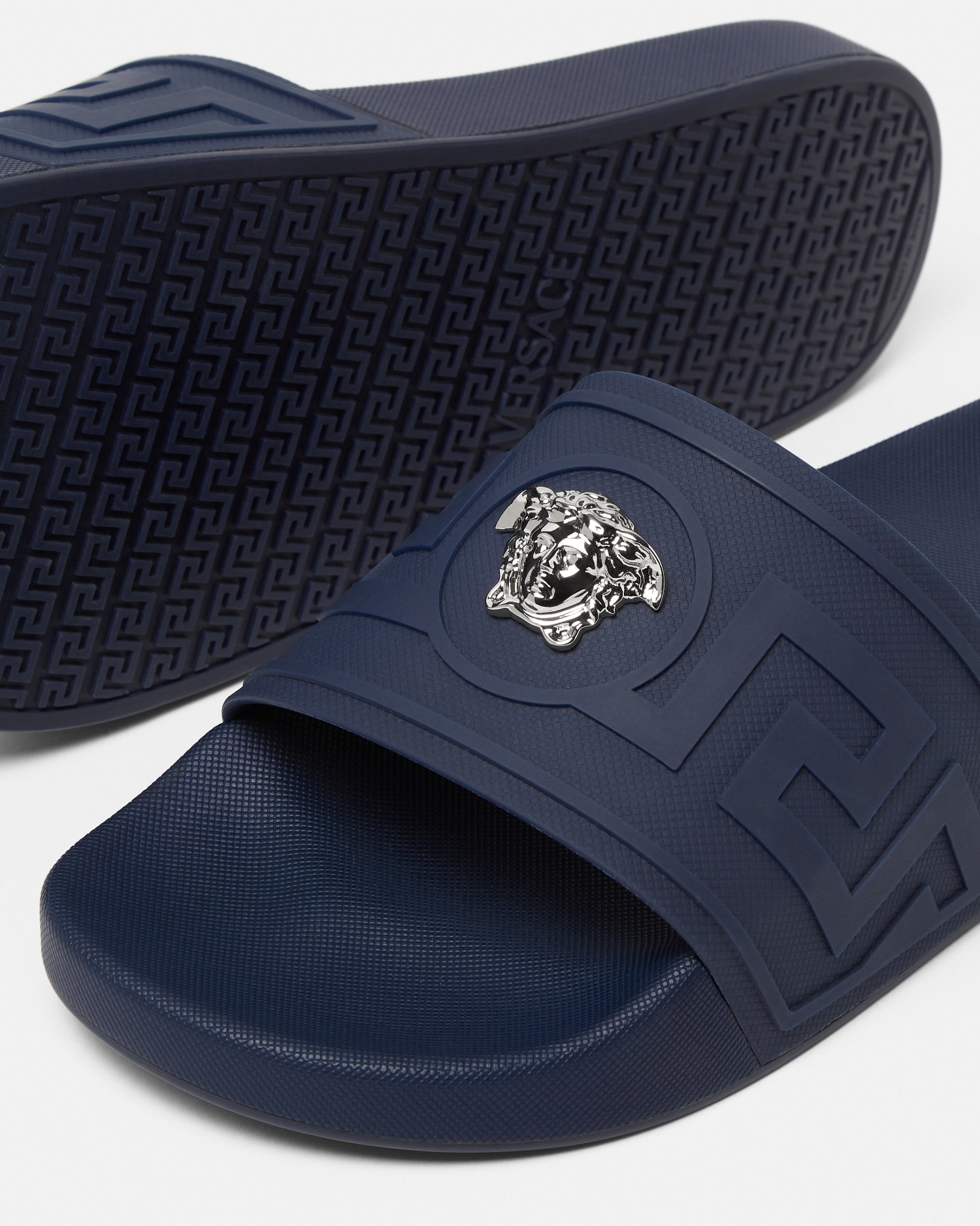 VERSACE ヴェルサーチ サンダル メデューサ ラバー ラ メドゥーサ