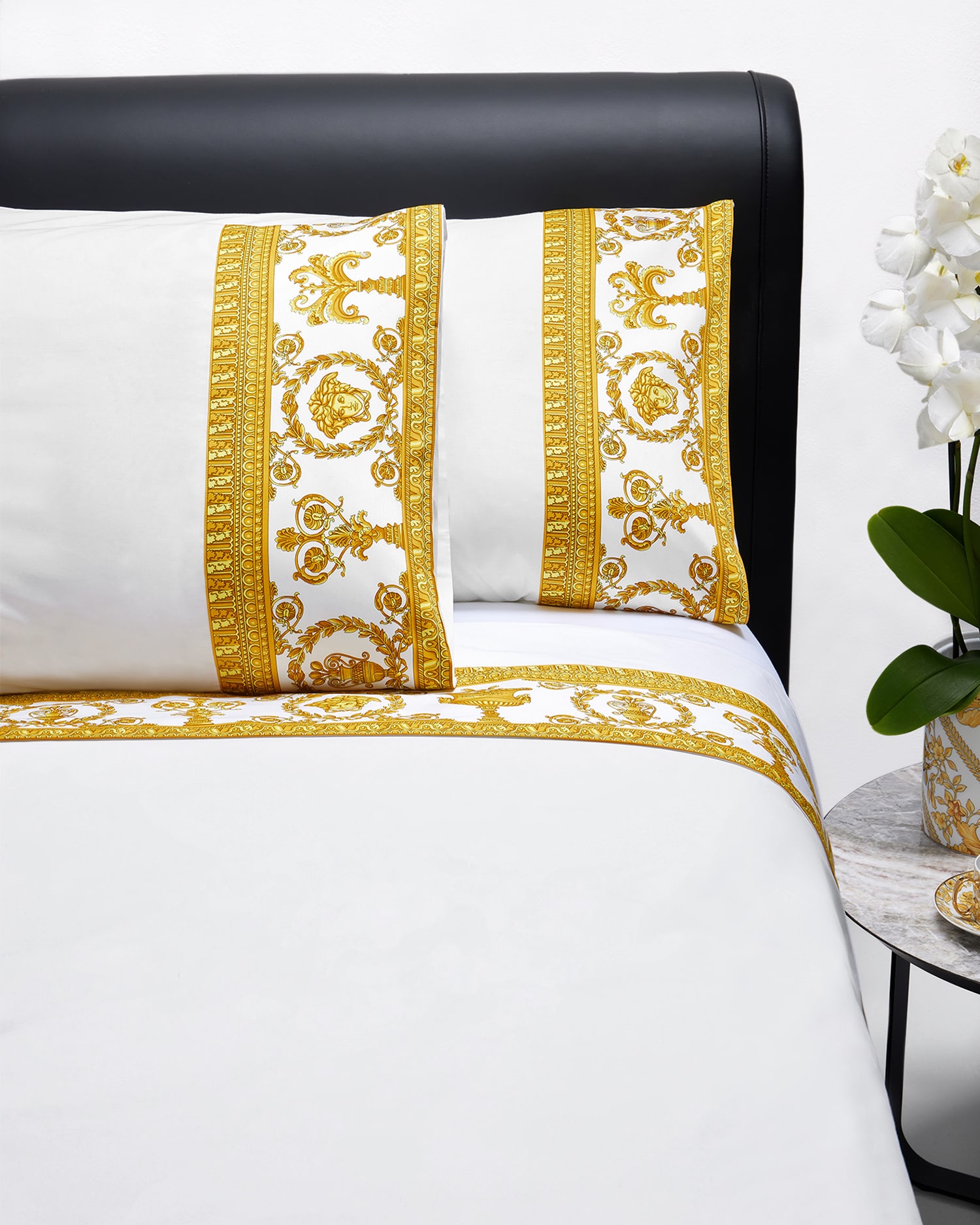 Designer Bedding: Bed Sets, Linen & Sheets | VERSACE US