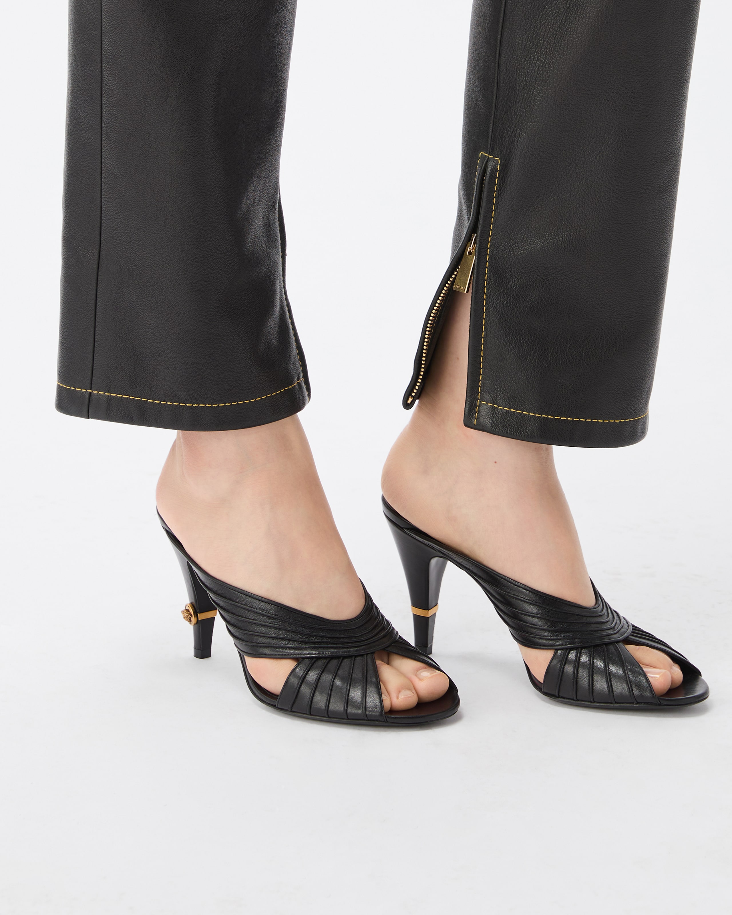 Gianni Nappa Mules 90 mm | VERSACE US