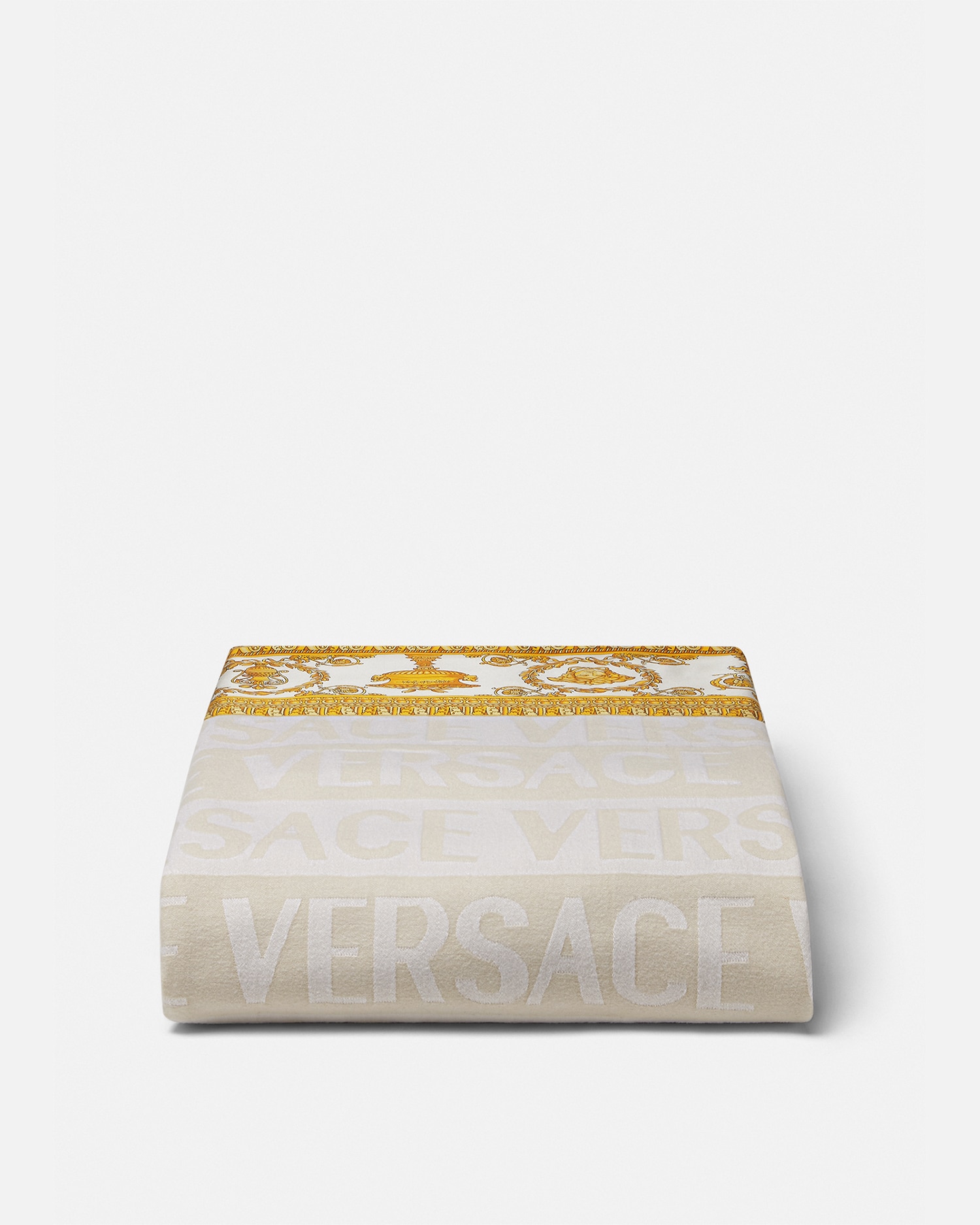 Versace Home I ♡ Baroque Double-face Blanket In Neutral