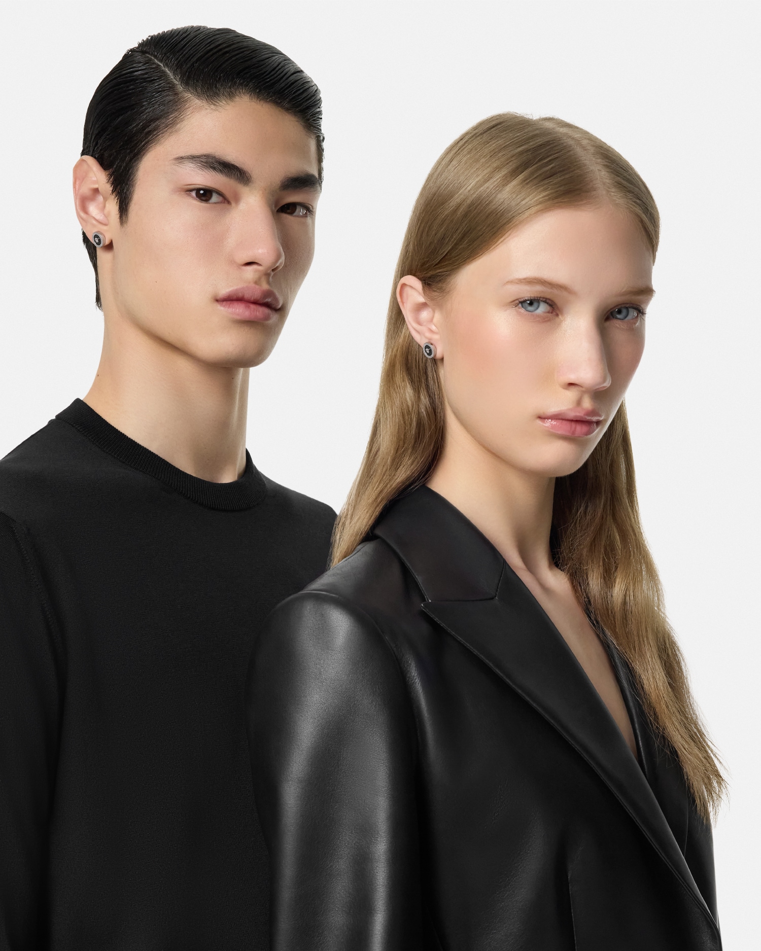 versace マークアクセント、シルクワンピース versace マーク