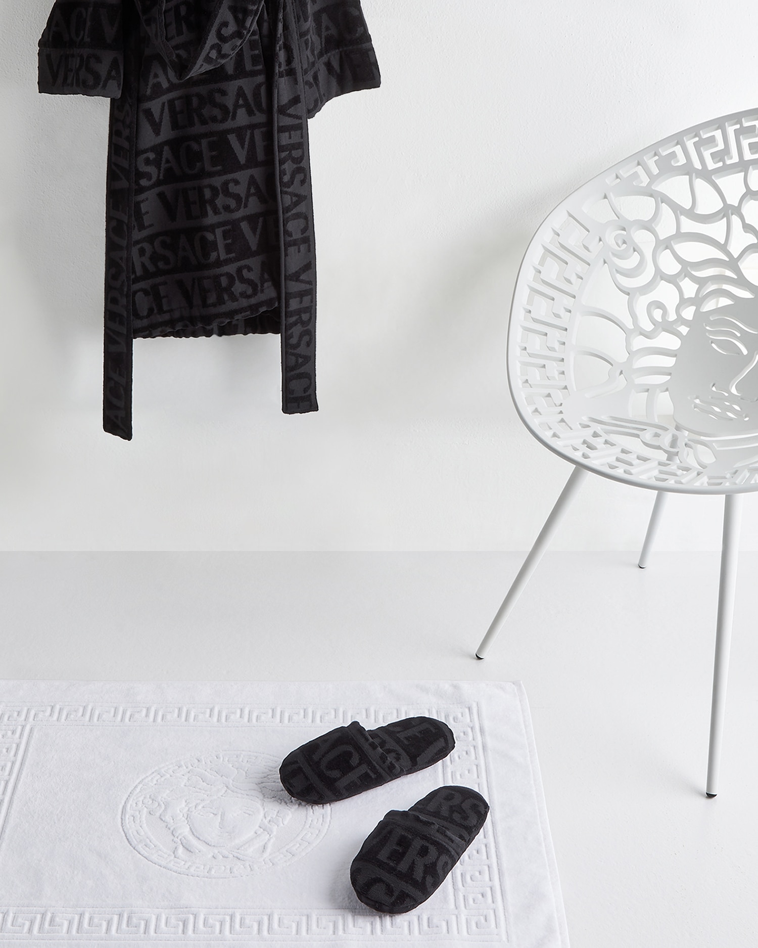 Versace Barocco Lurex Cotton-blend Slippers In Black