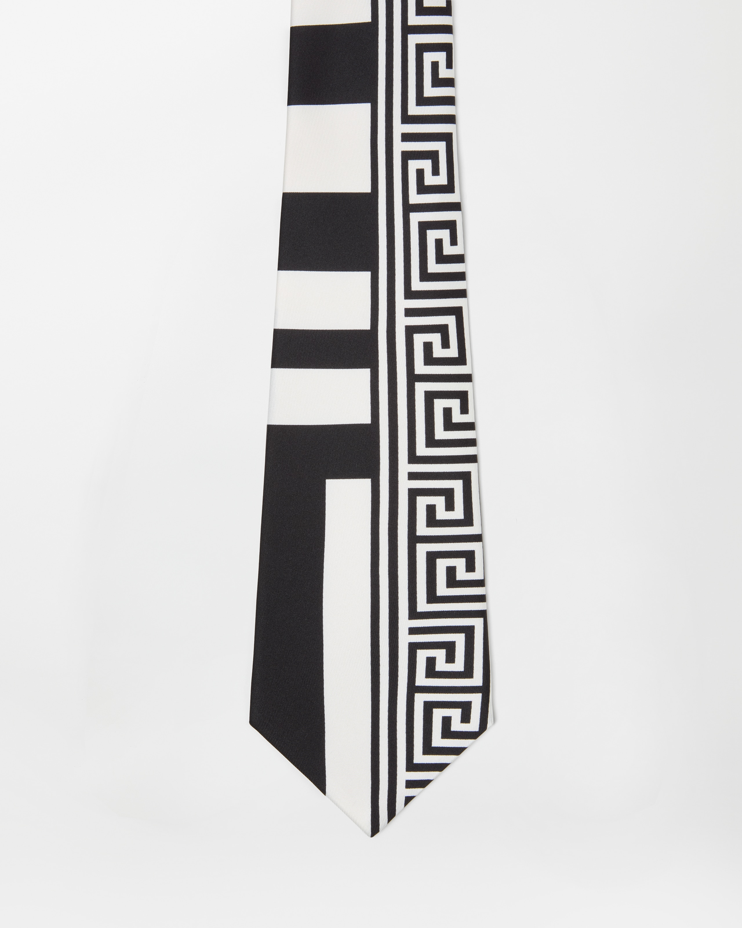 Versace Printed Silk Twill Tie In Black