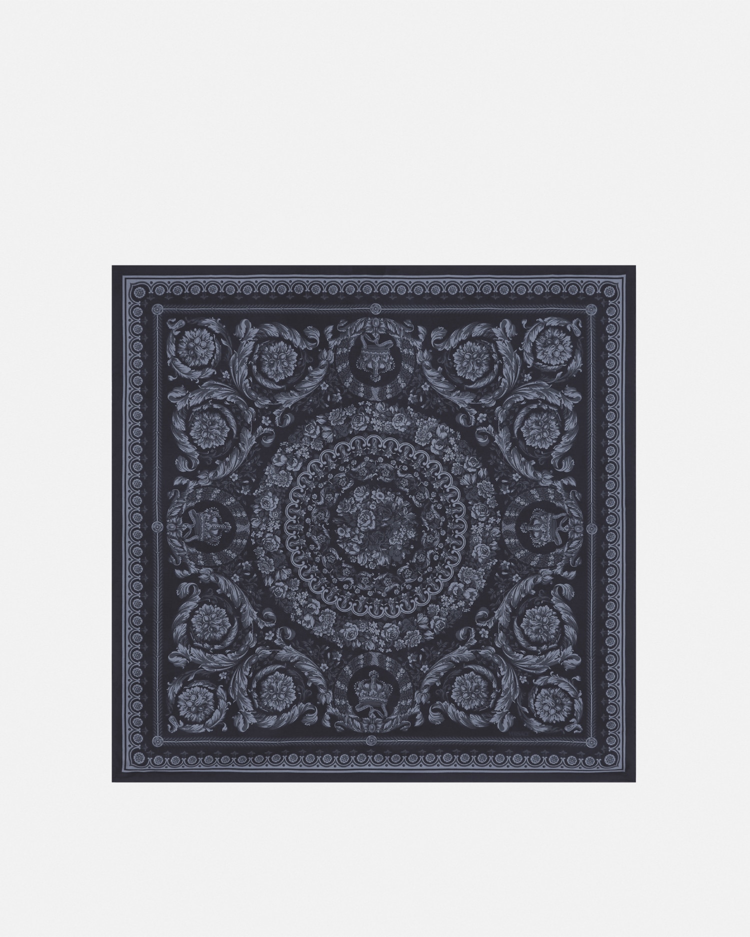 Versace Barocco Large Silk Foulard In Black+print