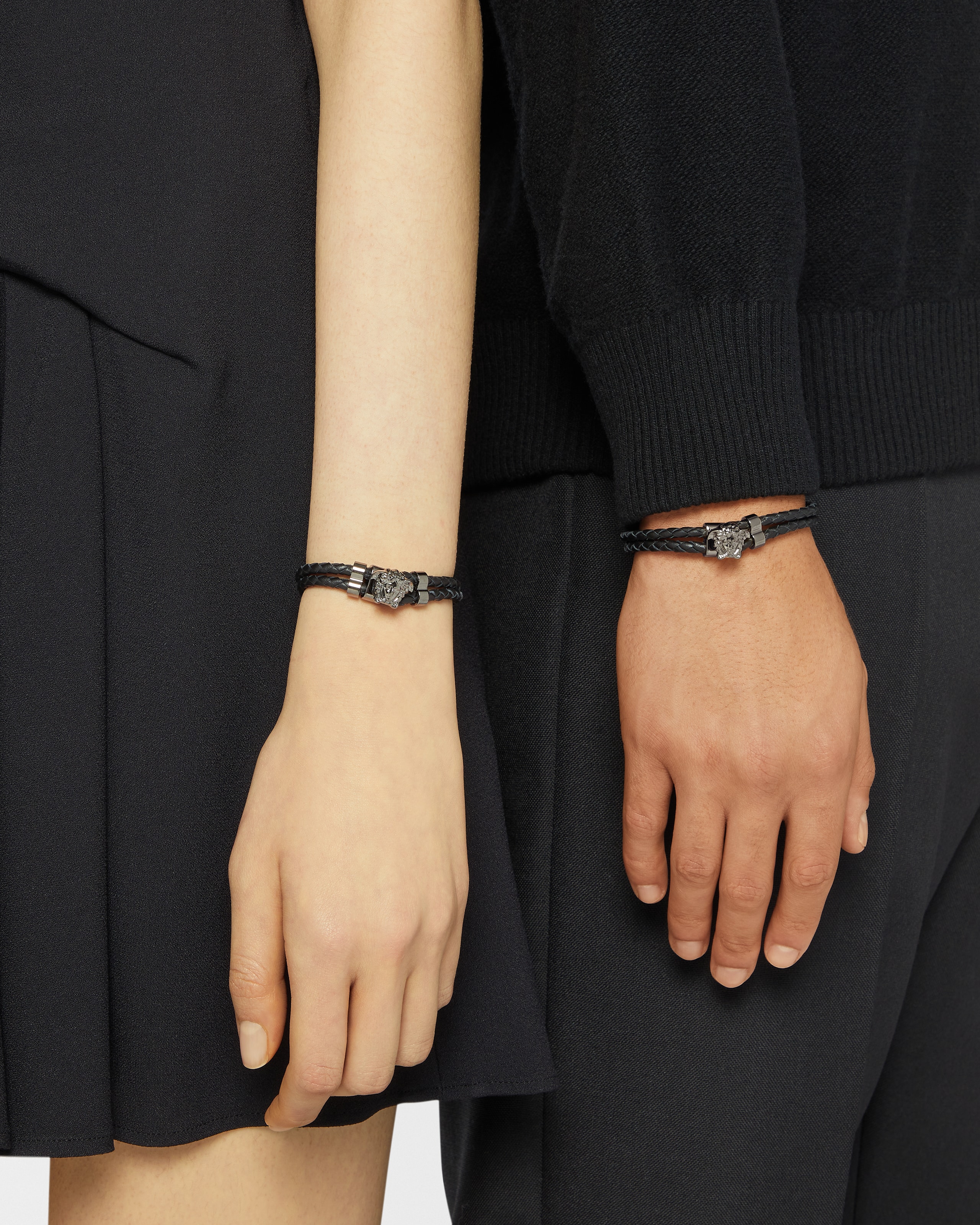 アクセサリー Versace Medusa Black Leather Bracelet 90_DG05579-