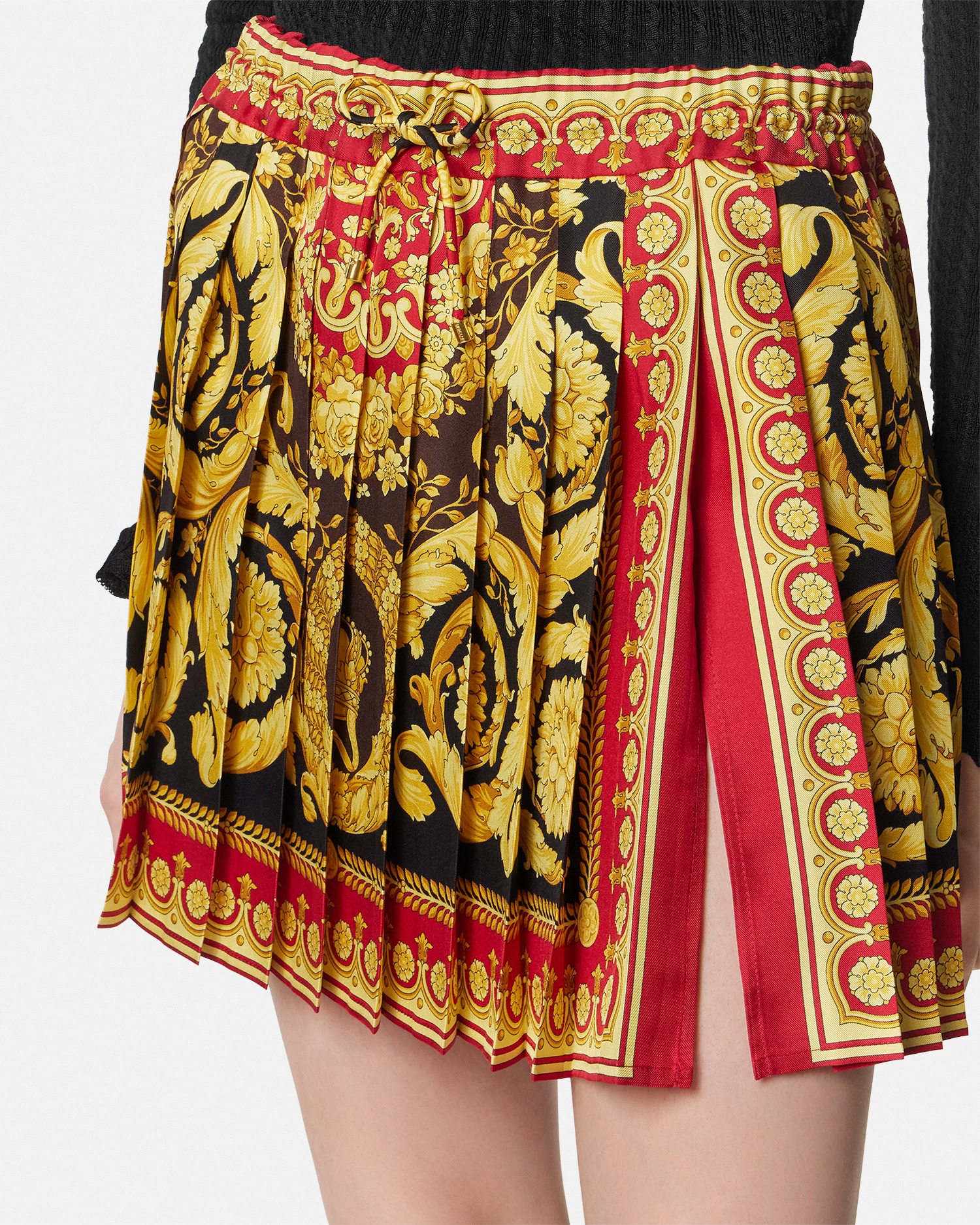 ワンピース VERSACE Women Mid Skirts 10113961A122361RB30 RED スカート VERSACE Women Skirts 10113961A122361RB30 Red
