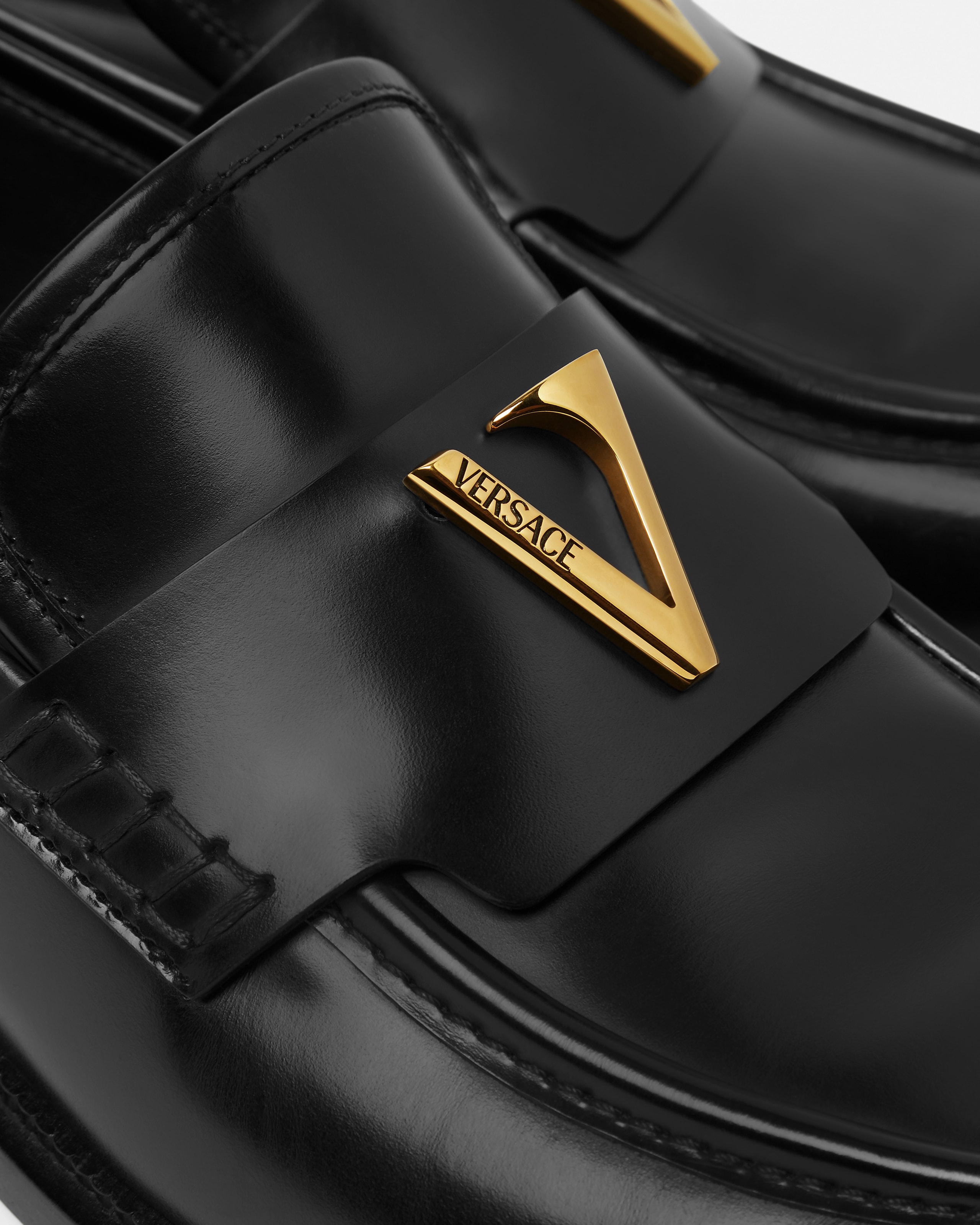 V Leather Loafers