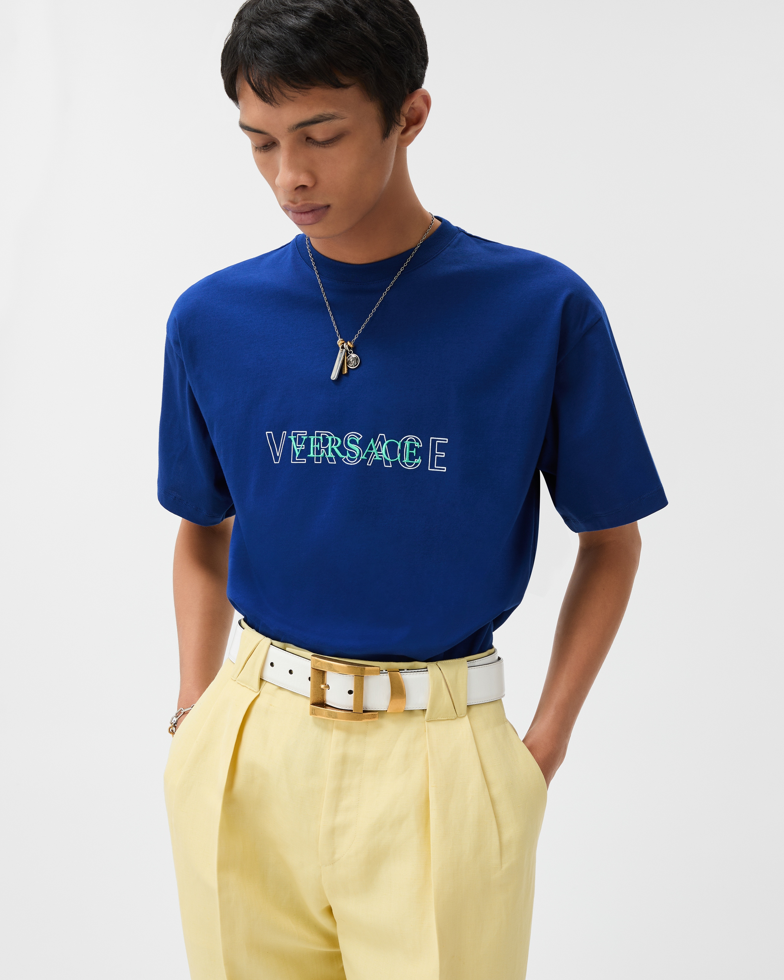 Versace Embroidered-logo Cotton-jersey Regular T-shirt In Blue