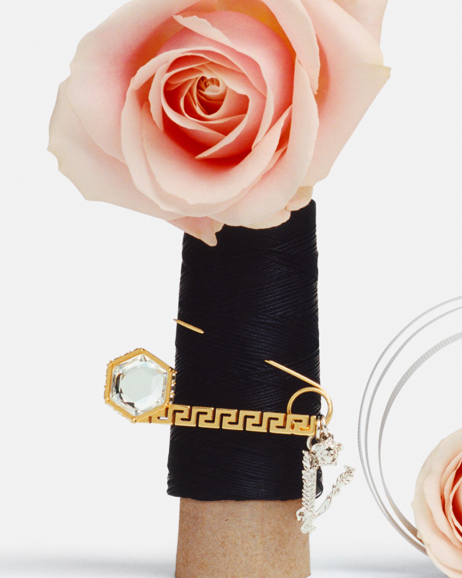 Versace Atelier Vanille Rouge In Black