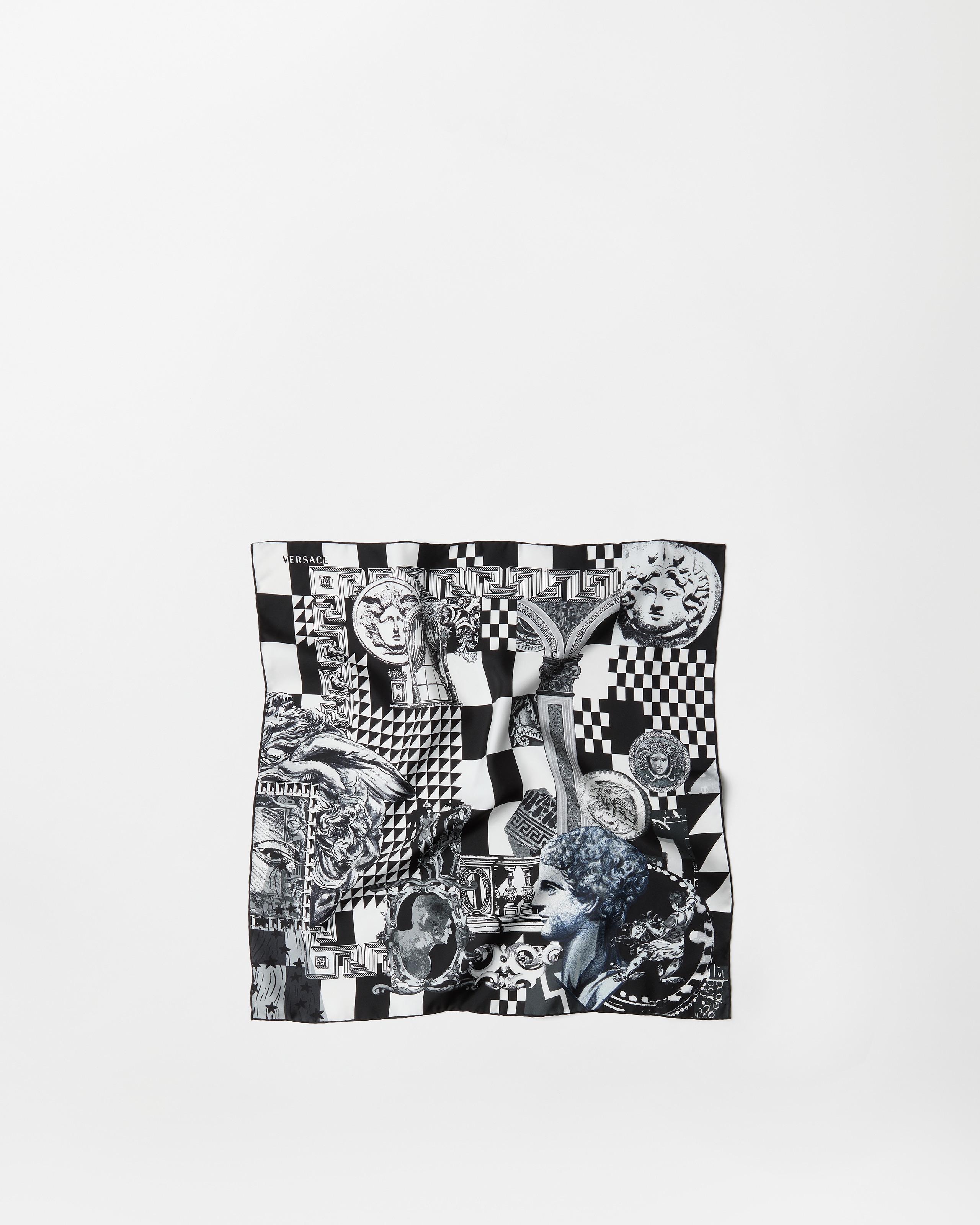 Versace Printed Silk Twill Scarf 55 Cm In Black