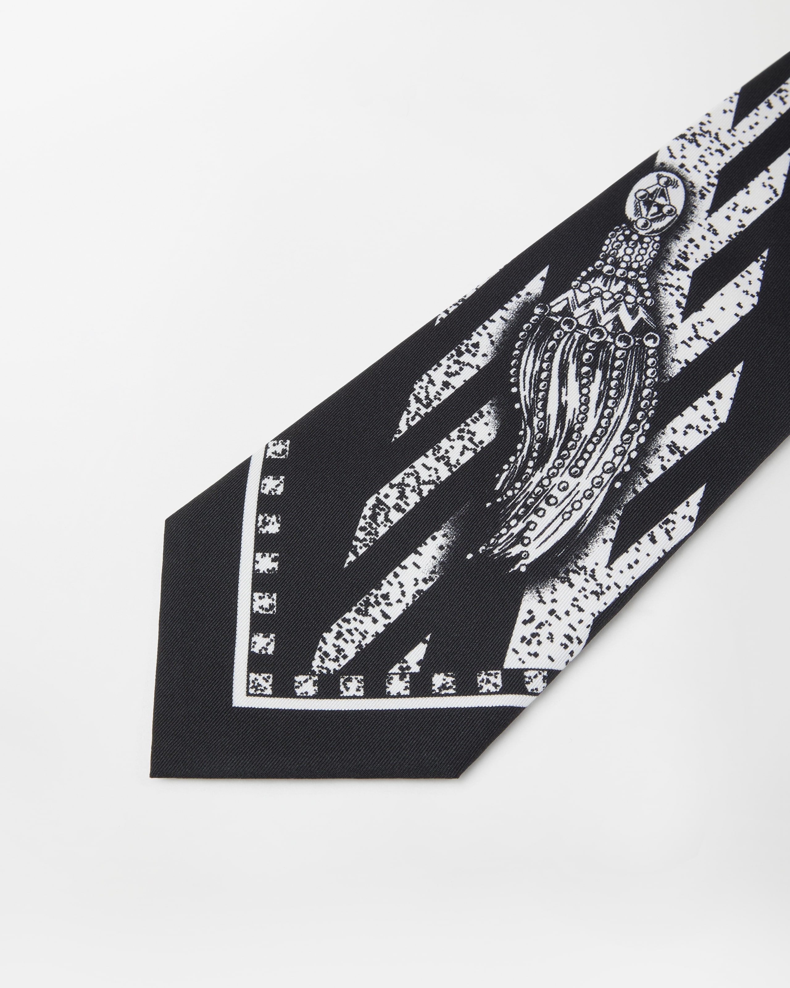 Versace Printed Silk Twill Tie In Black
