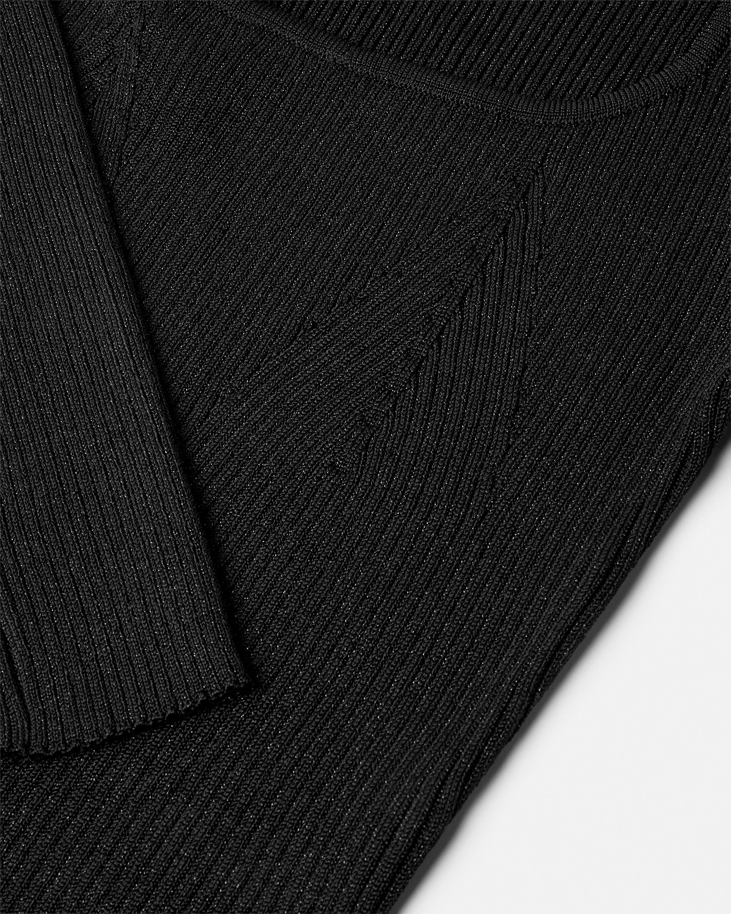 Baroque Buckle Ribbed Top