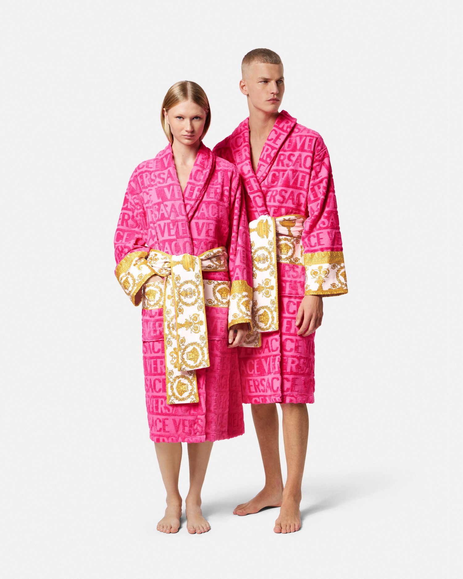 I ♡ Baroque Bathrobe Yellow | VERSACE US